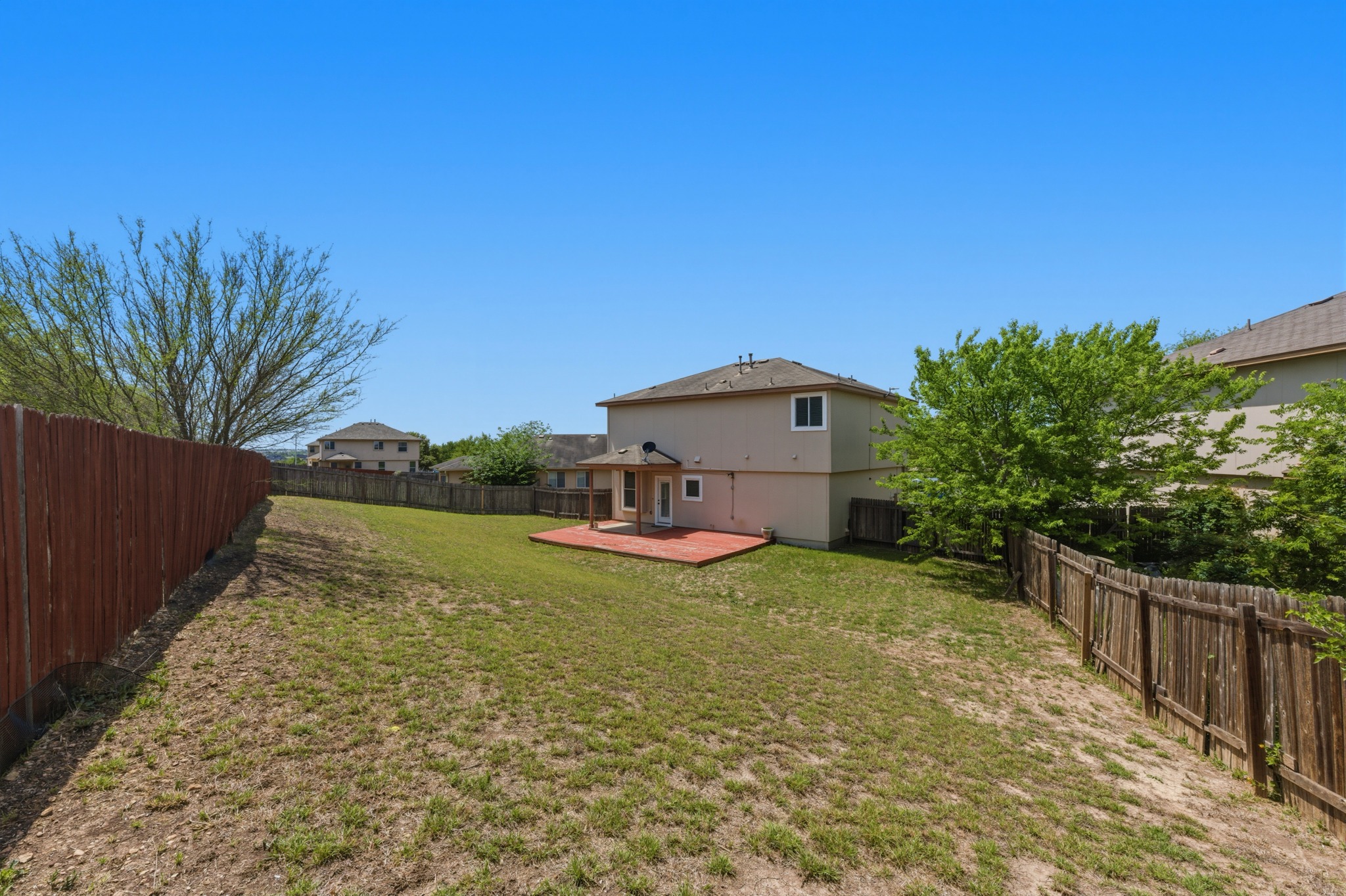 main property photo 33