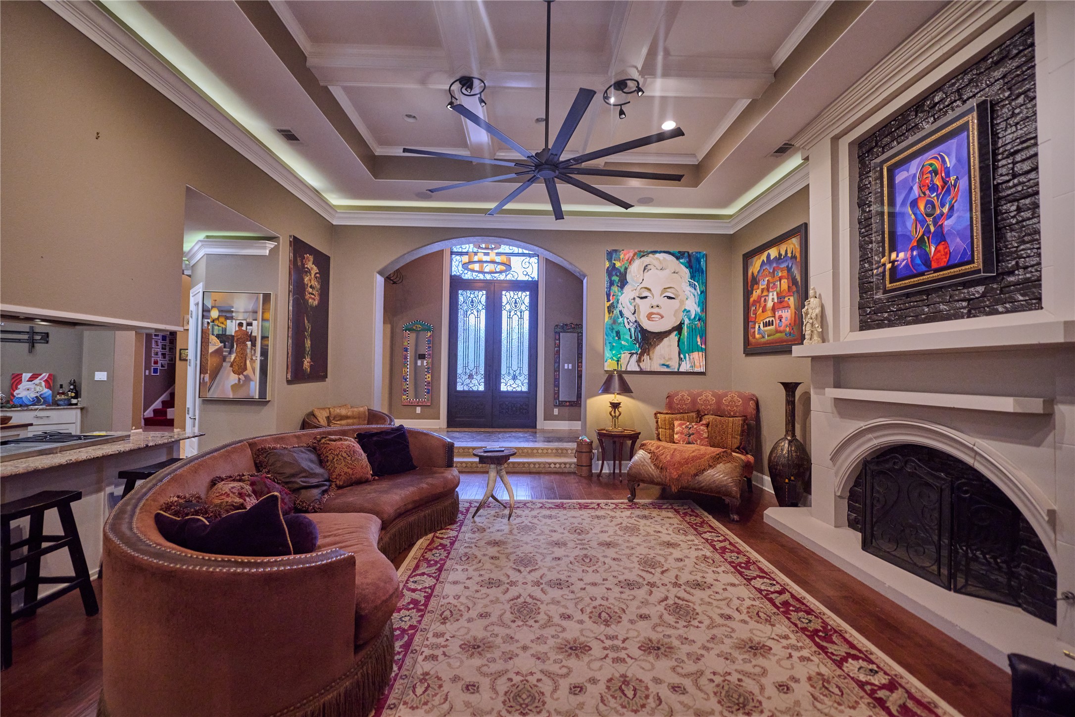 main property photo 31
