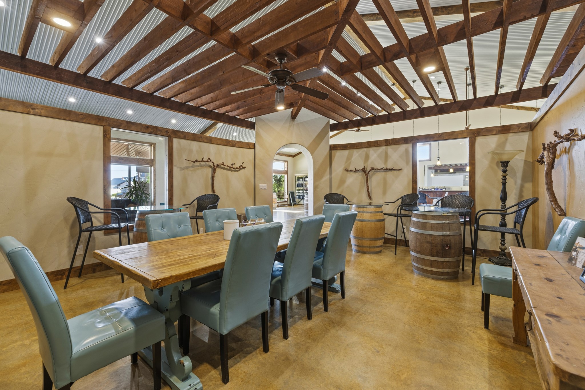 main property photo 11
