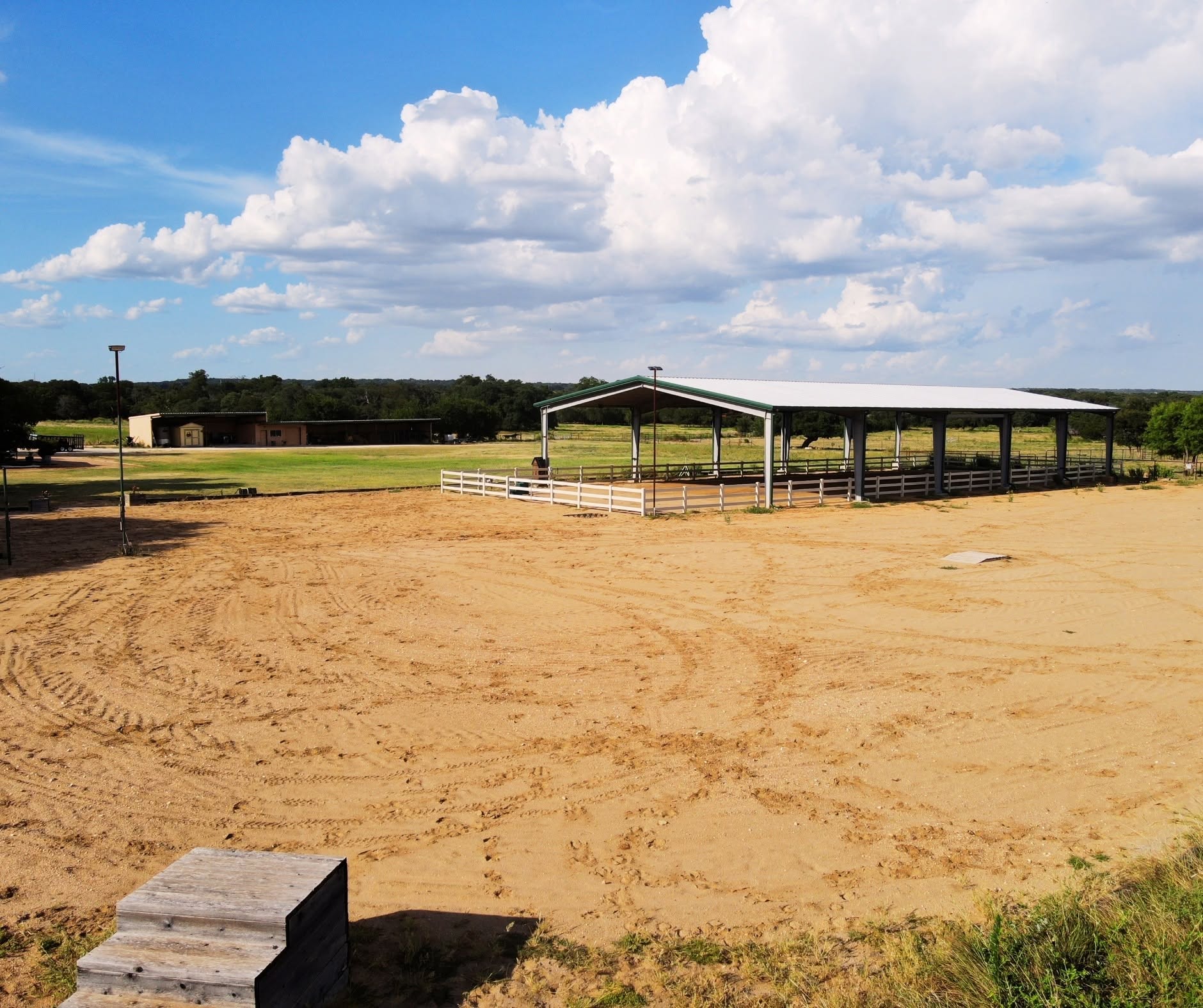 main property photo 12