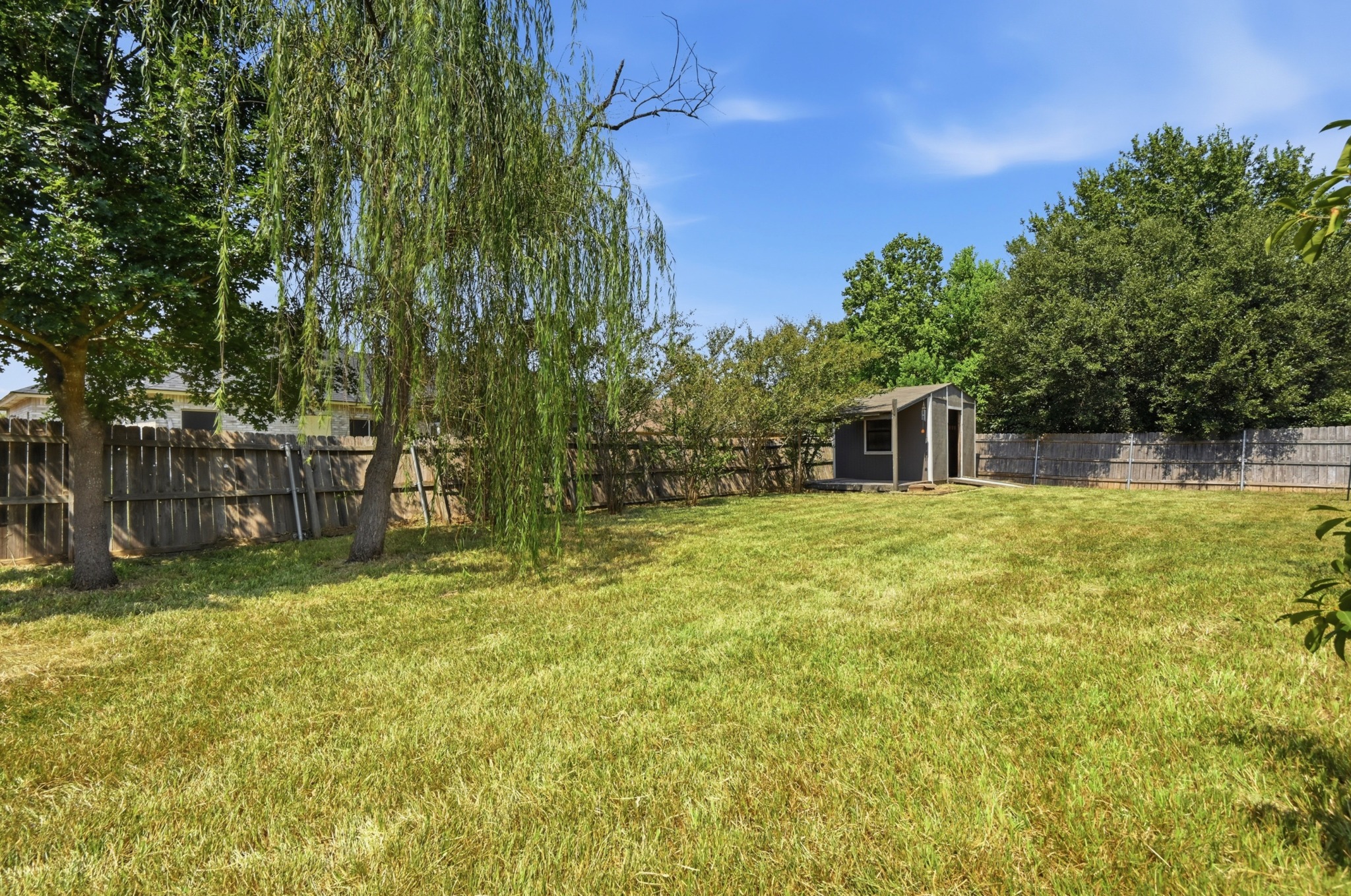 main property photo 22