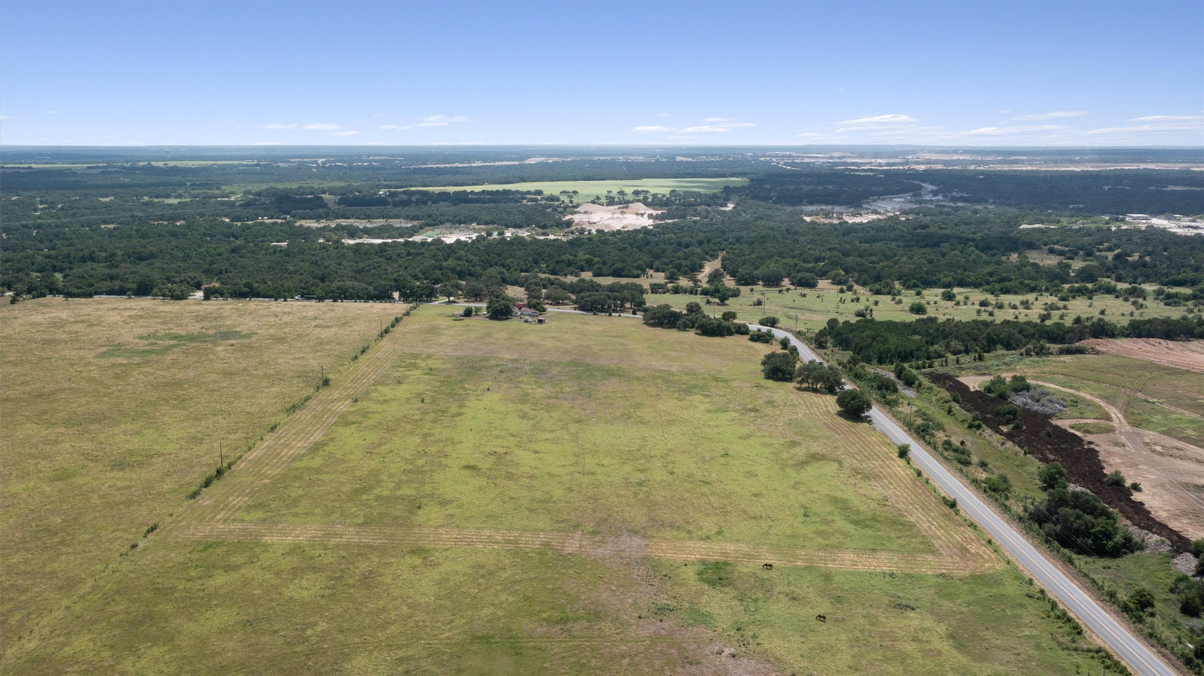 main property photo 11