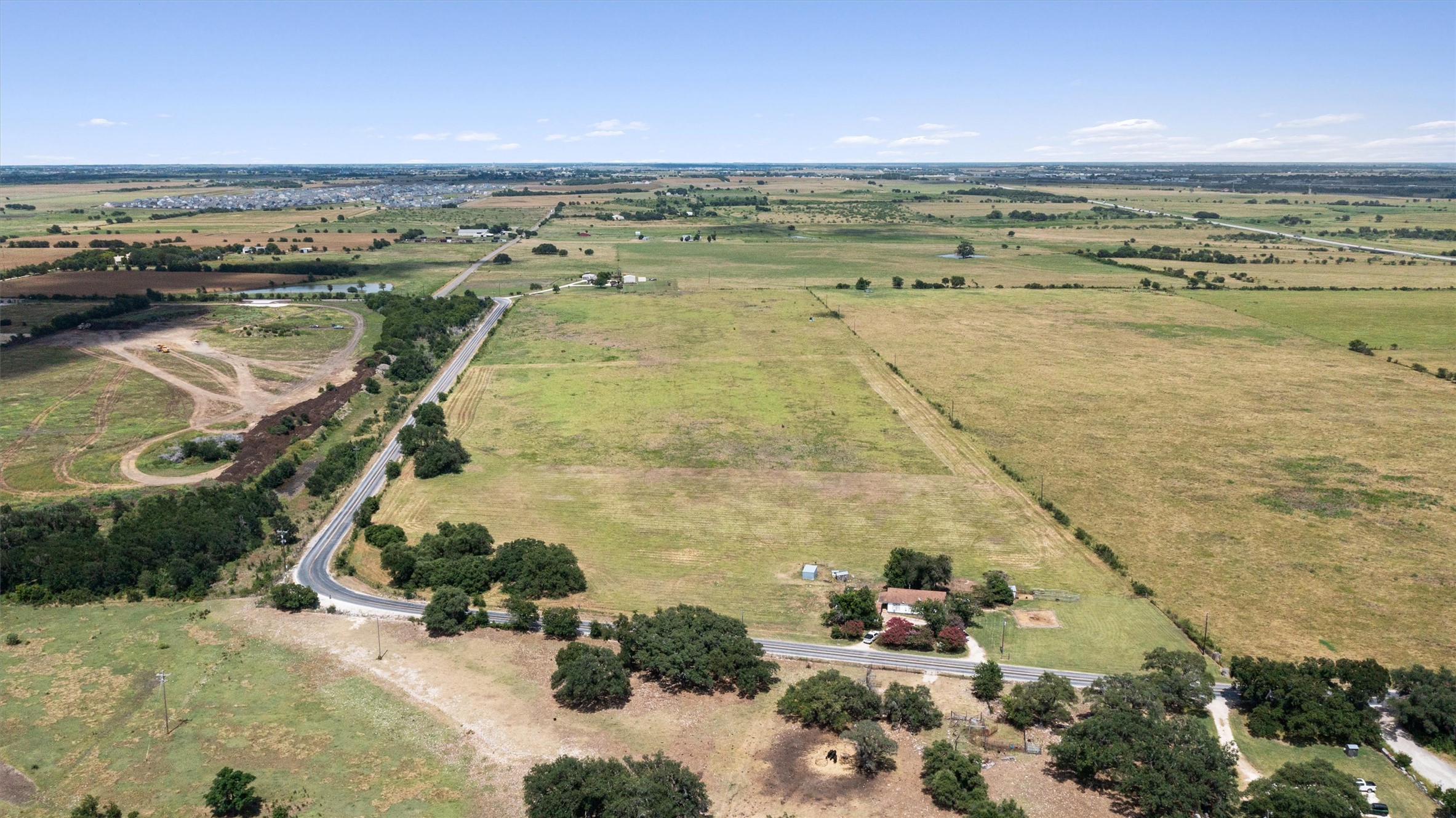 main property photo 5