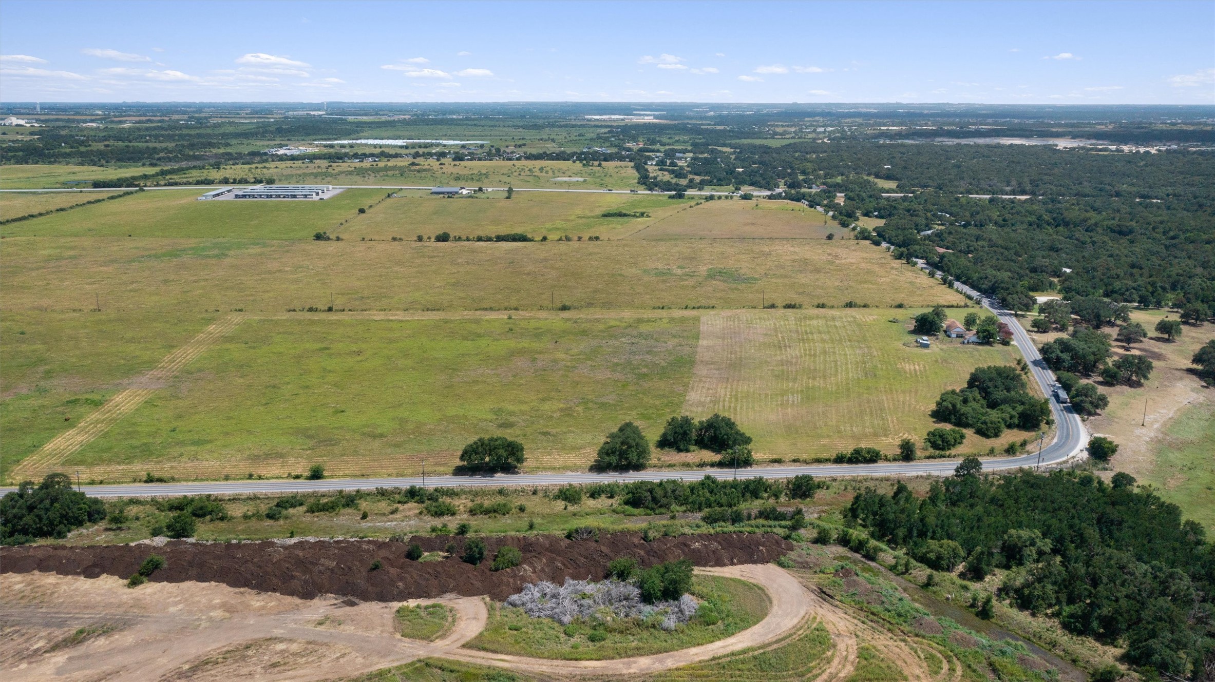 main property photo 8