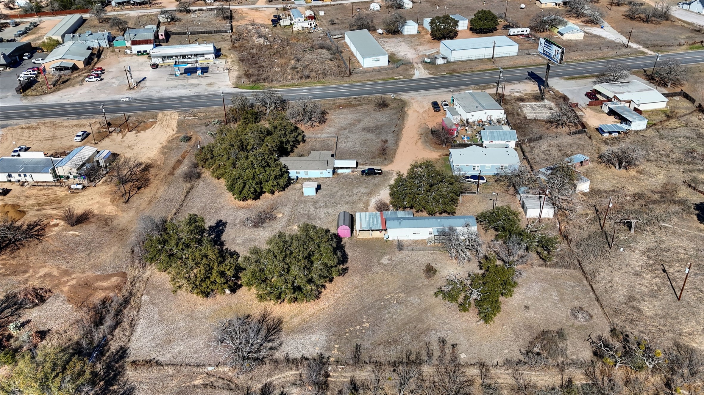 main property photo 27