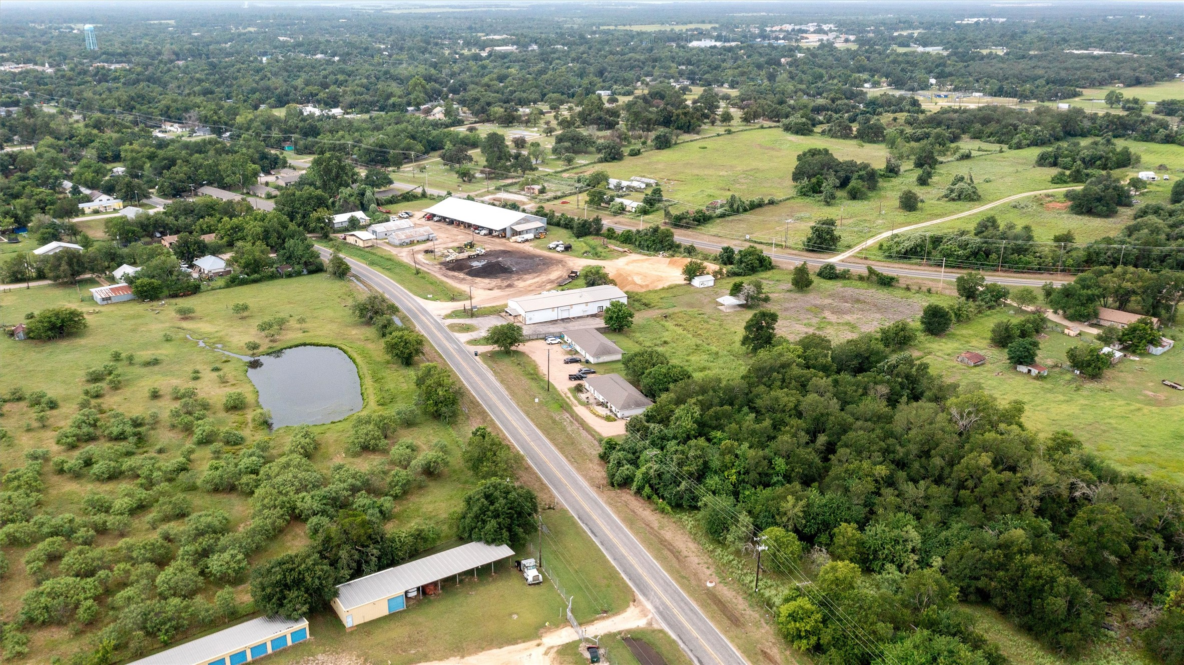 main property photo 3