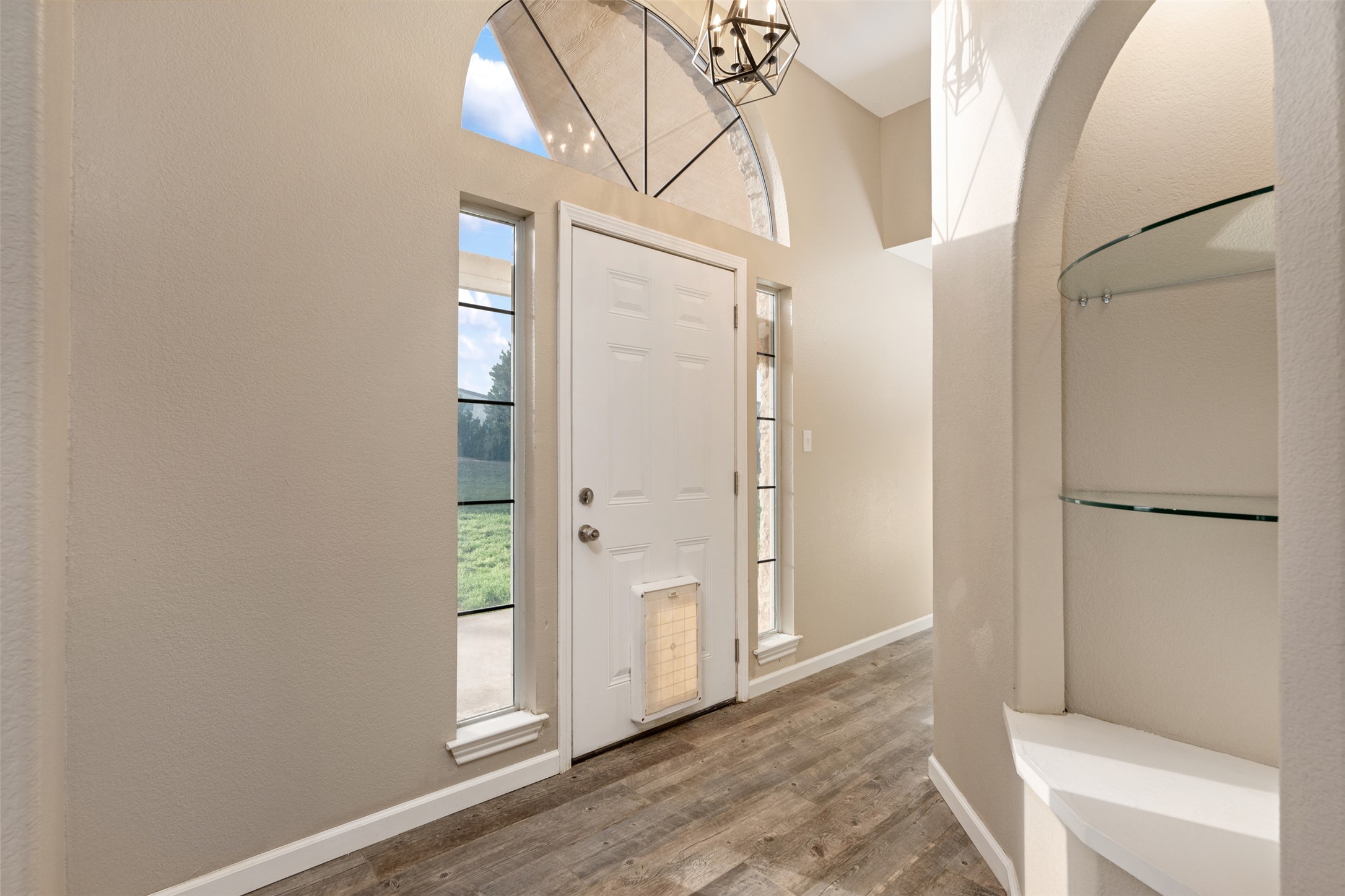 main property photo 17