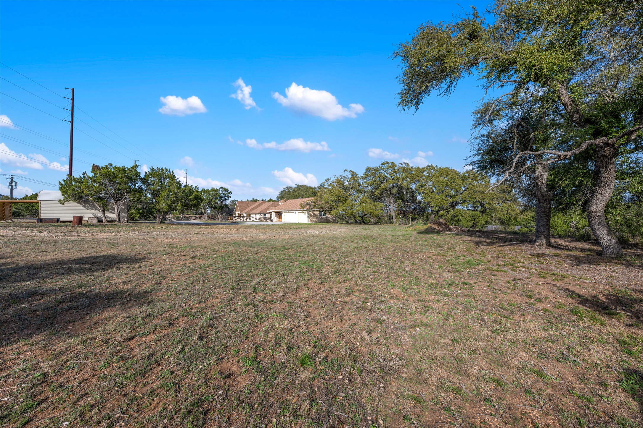 main property photo 38