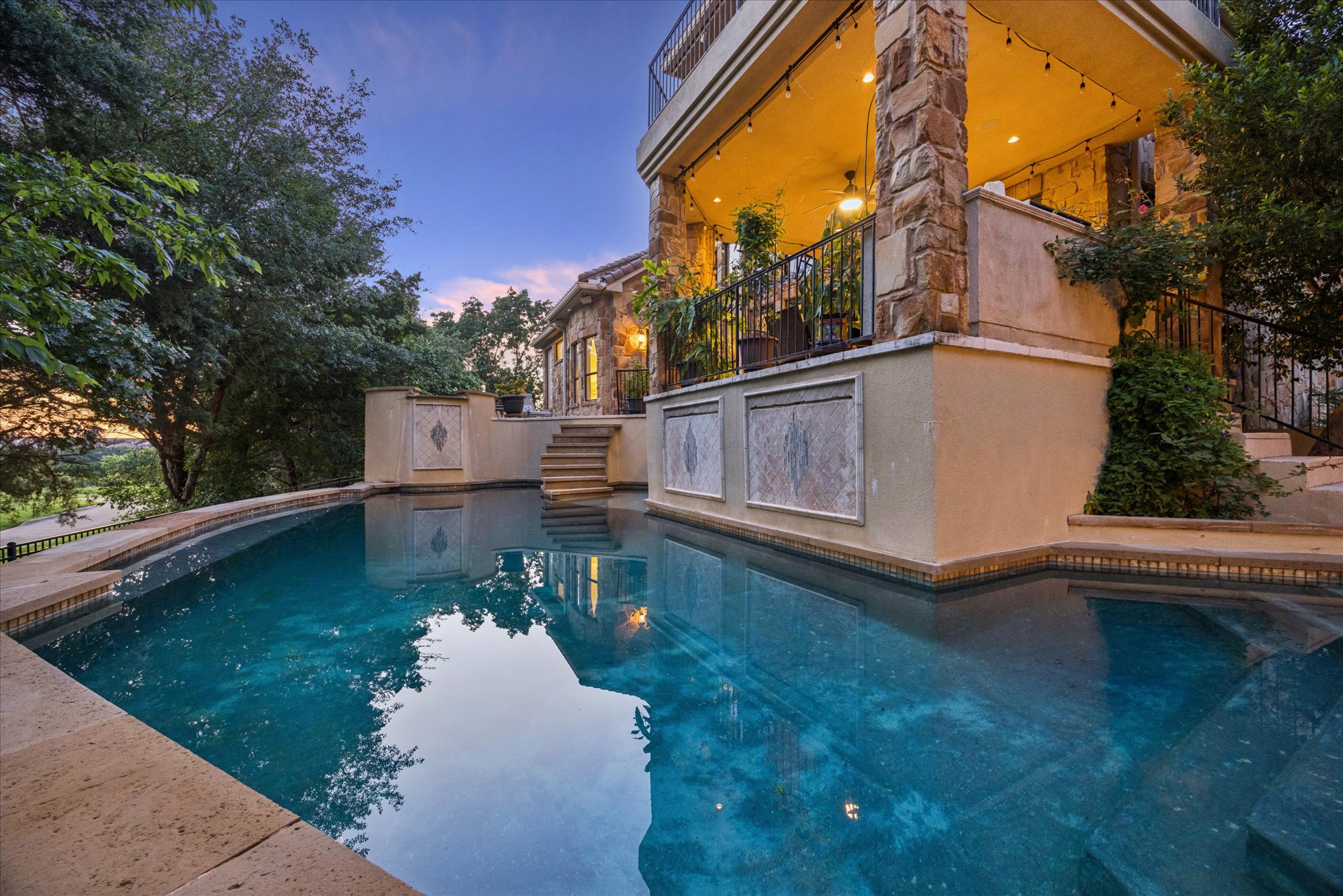 main property photo 29