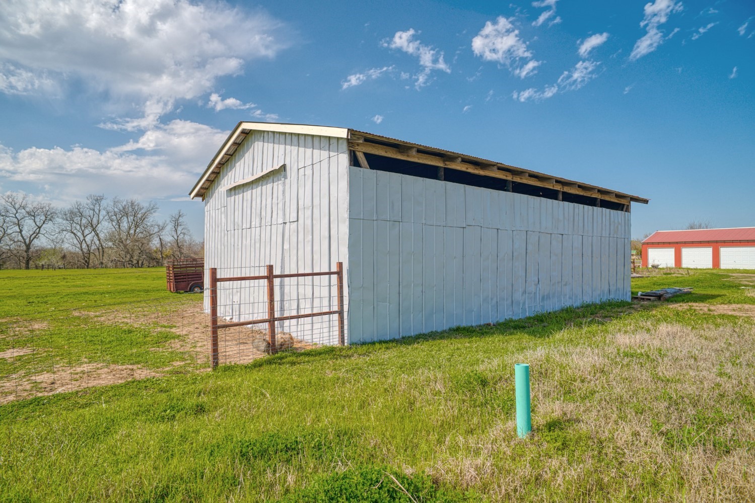 main property photo 27