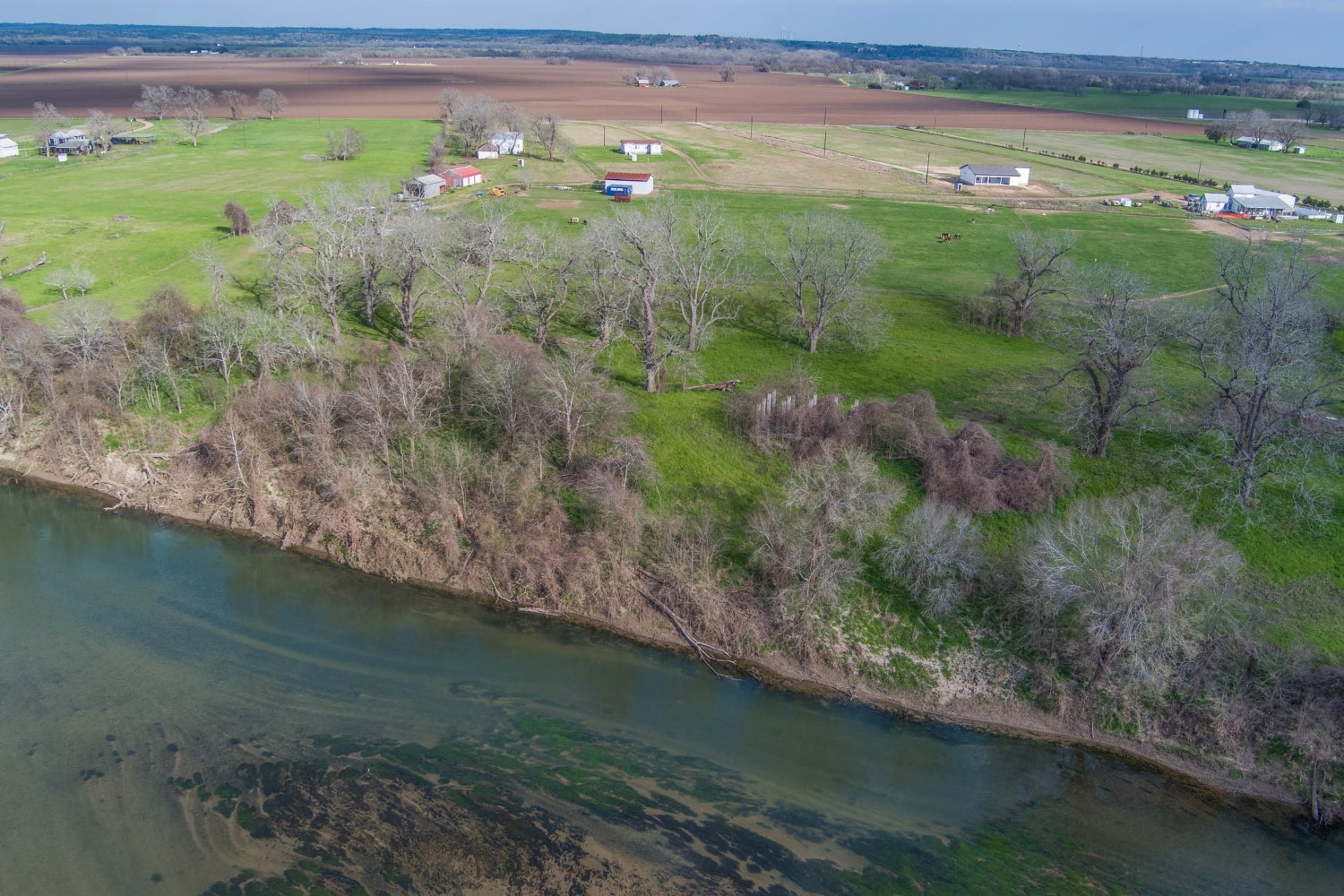 main property photo 29