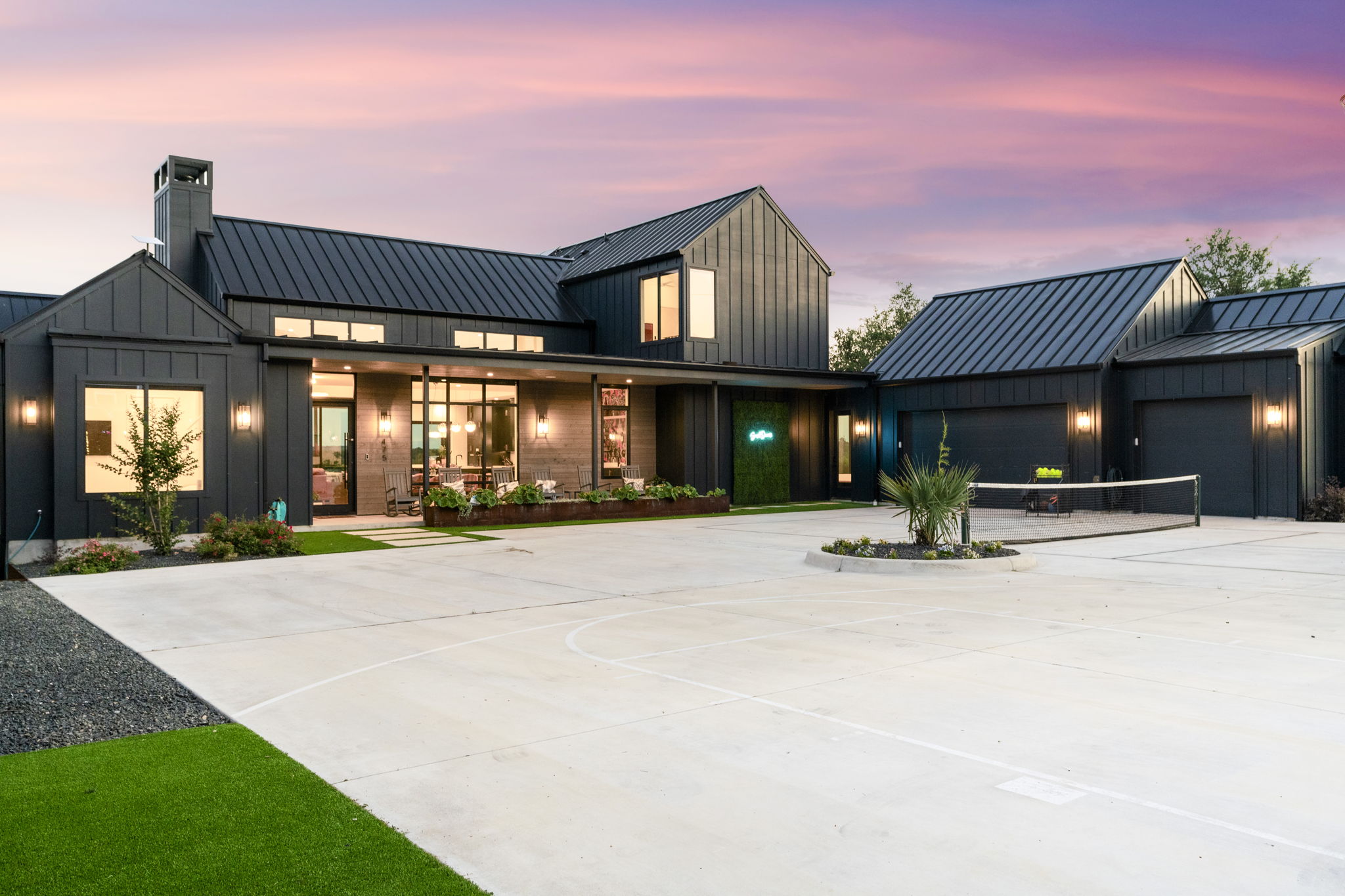 main property photo 4