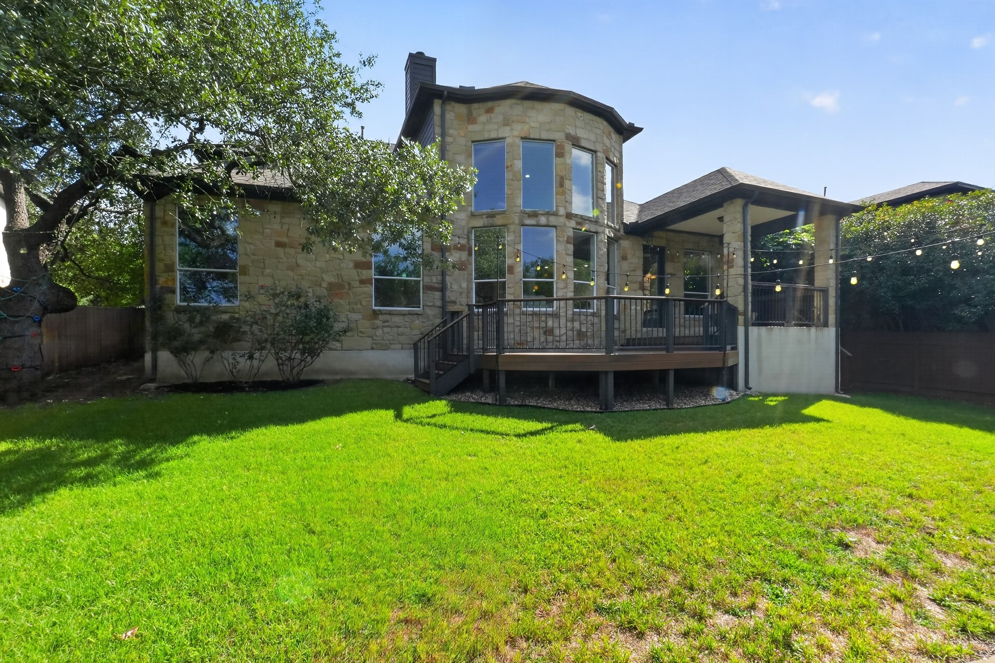 main property photo 27
