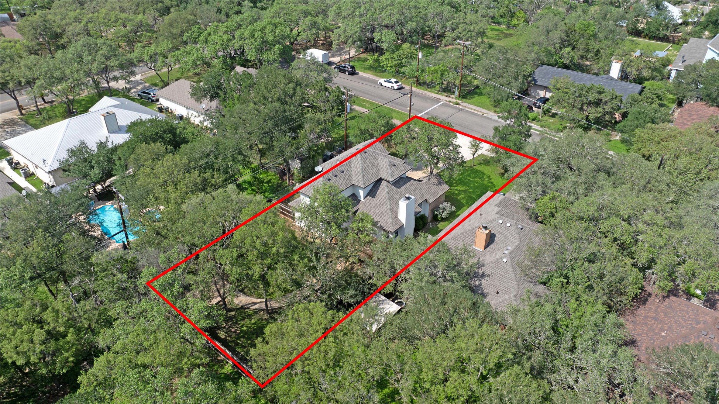 main property photo 35
