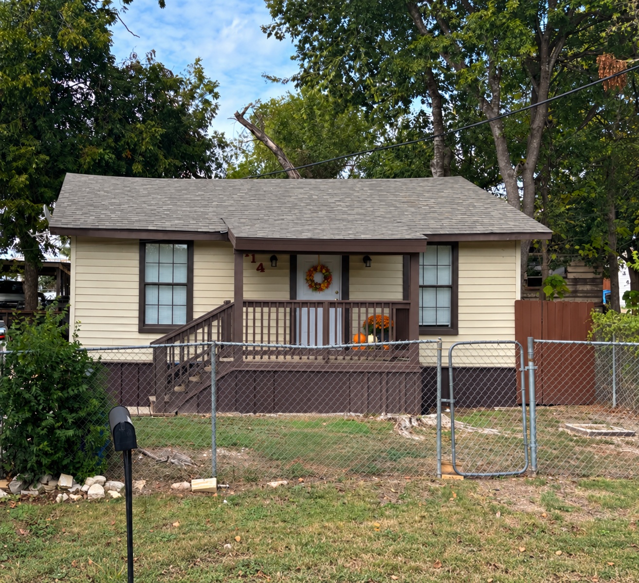 main property photo 7