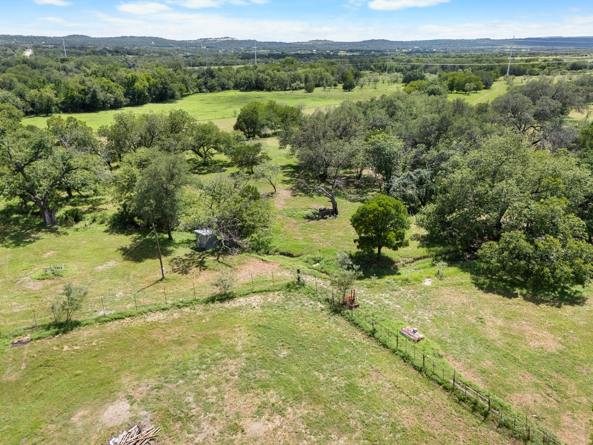 main property photo 13
