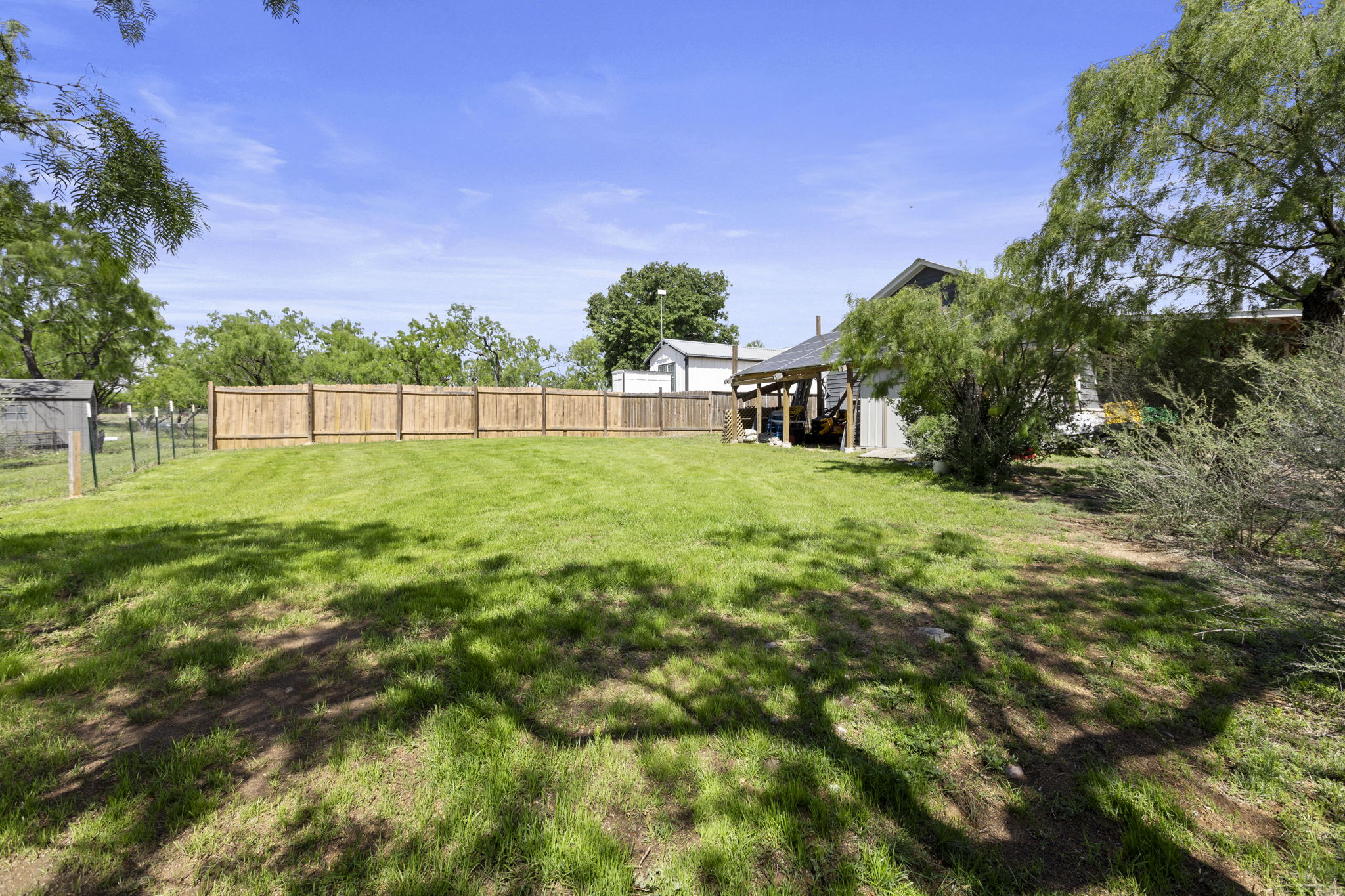 main property photo 21