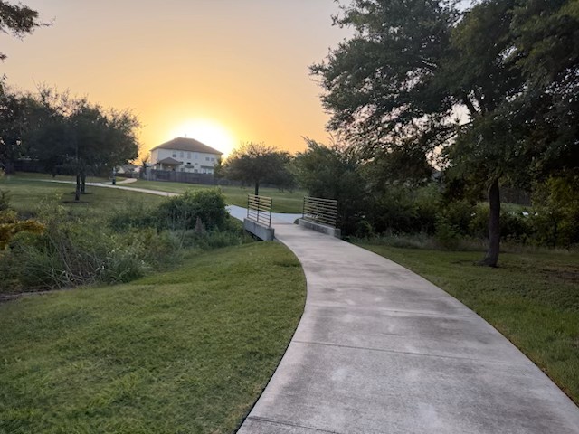 main property photo 15