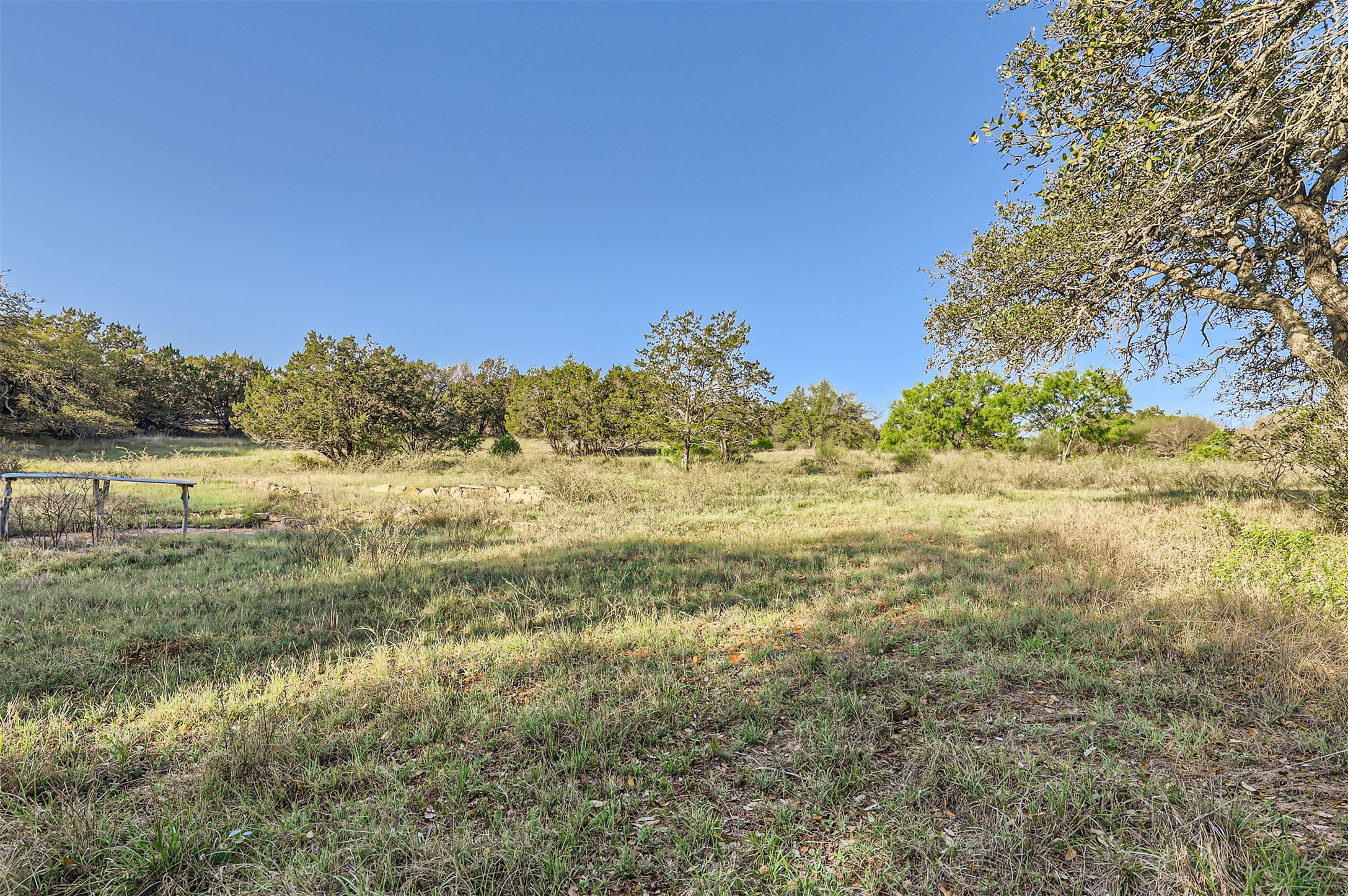 main property photo 11