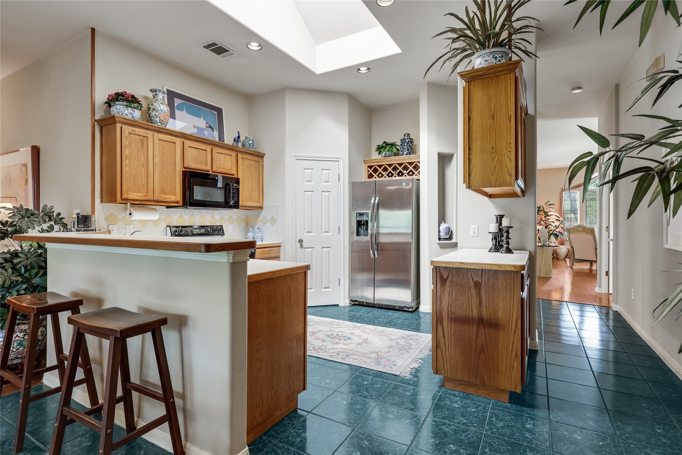 main property photo 8