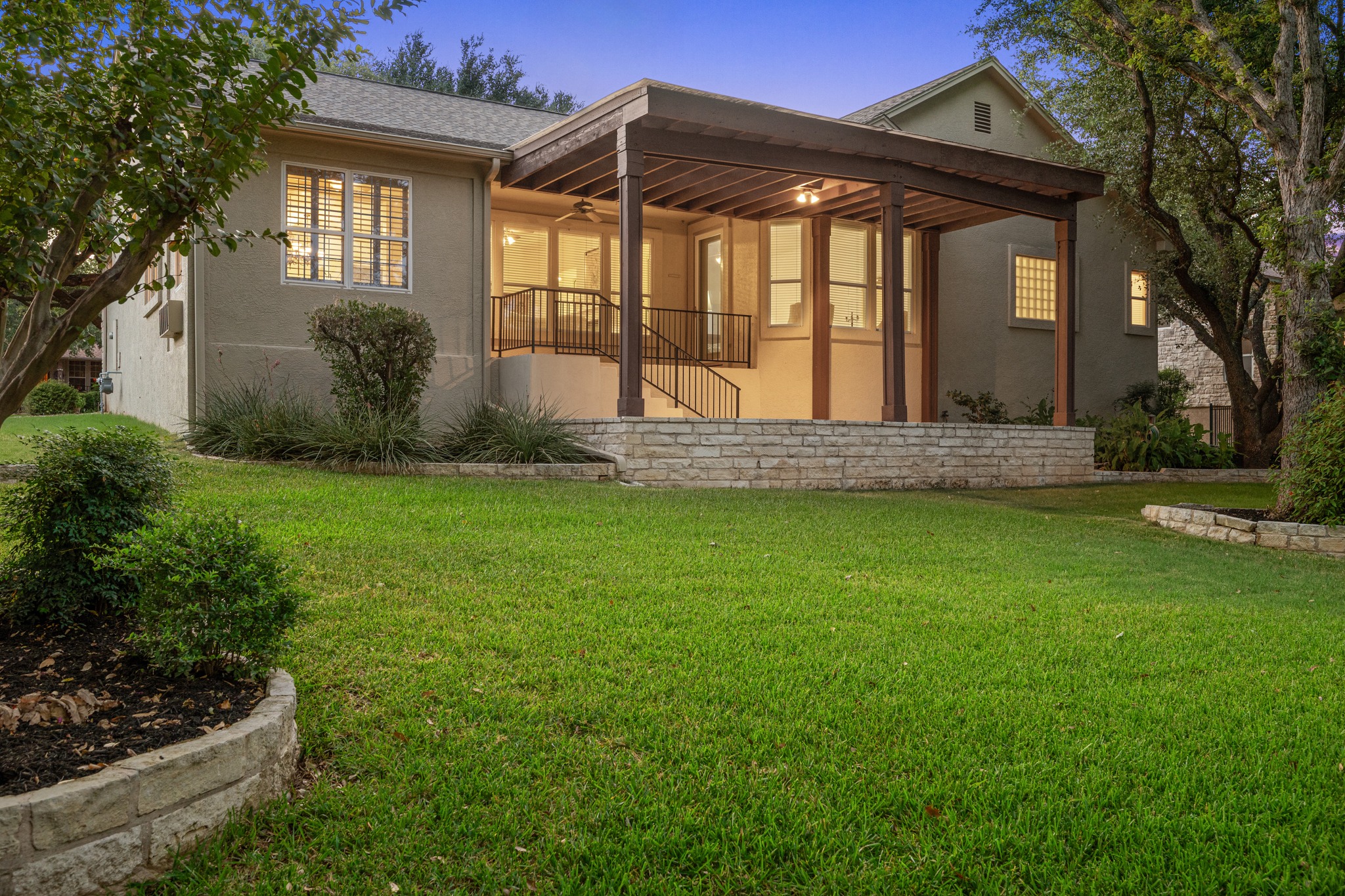 main property photo 26