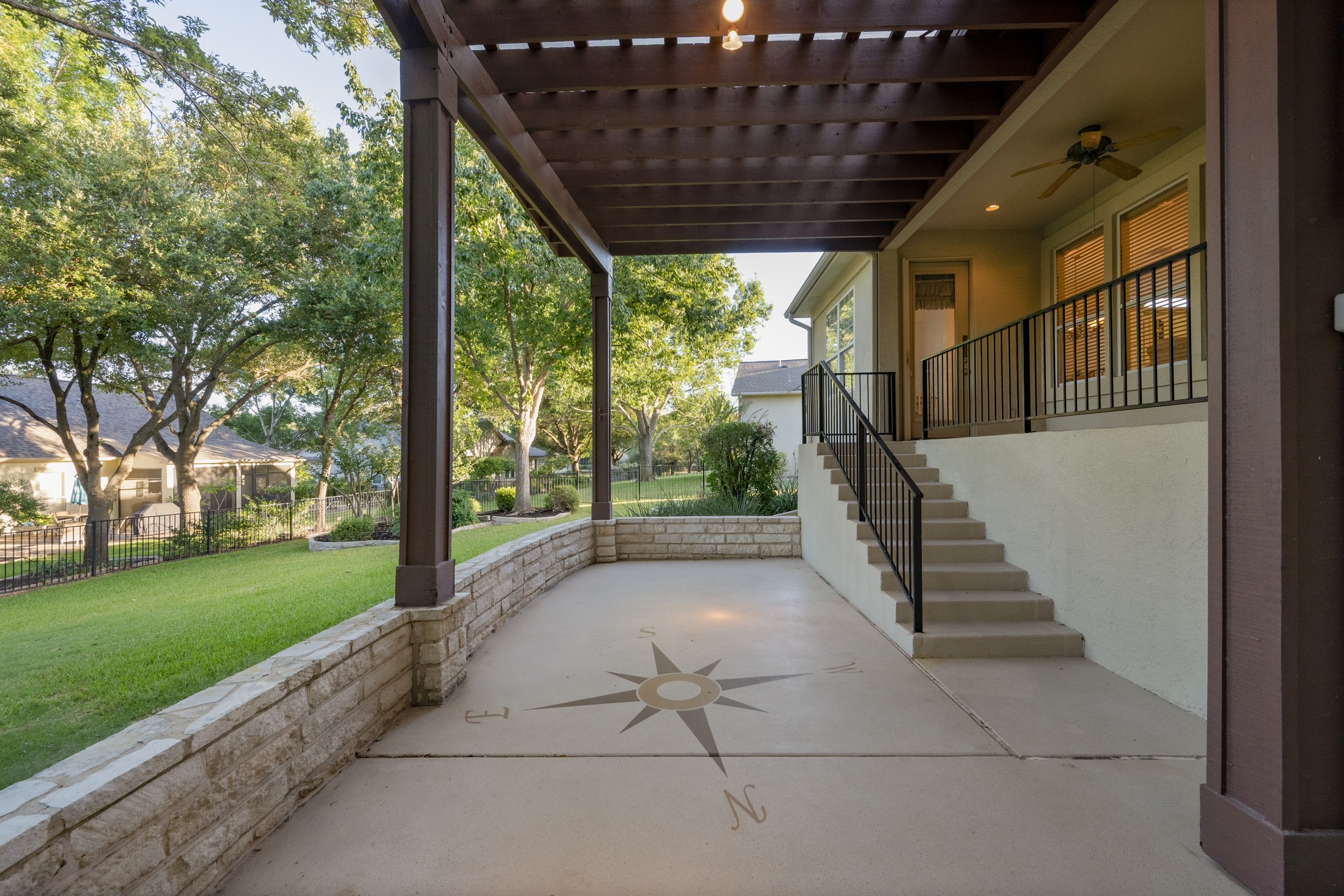 main property photo 31