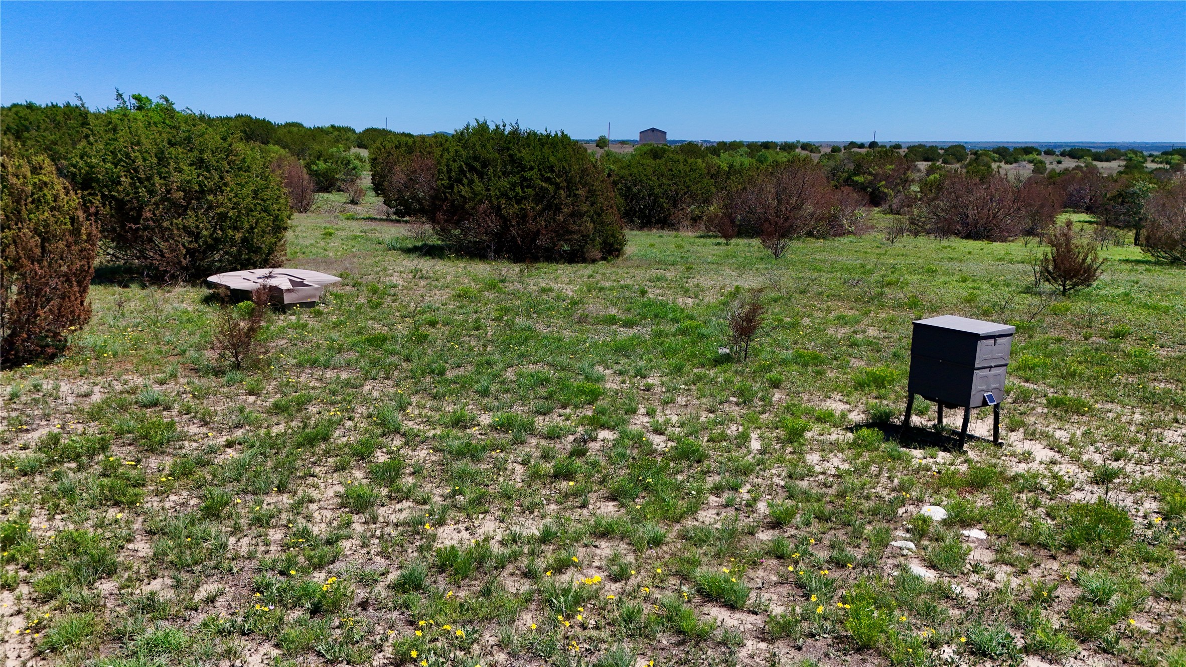 main property photo 10
