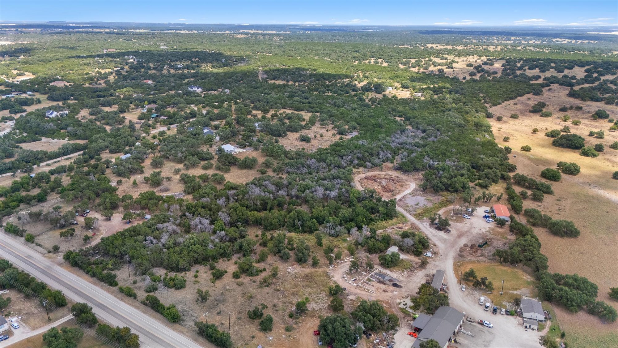 main property photo 11