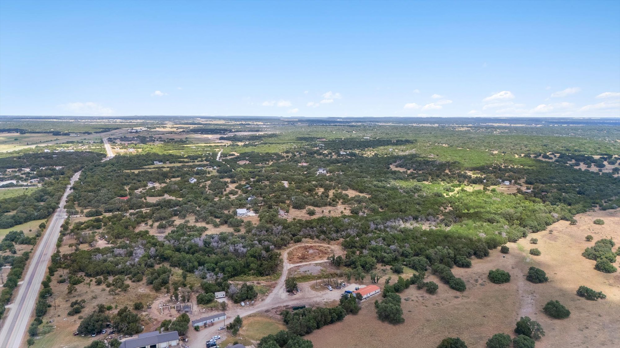 main property photo 12
