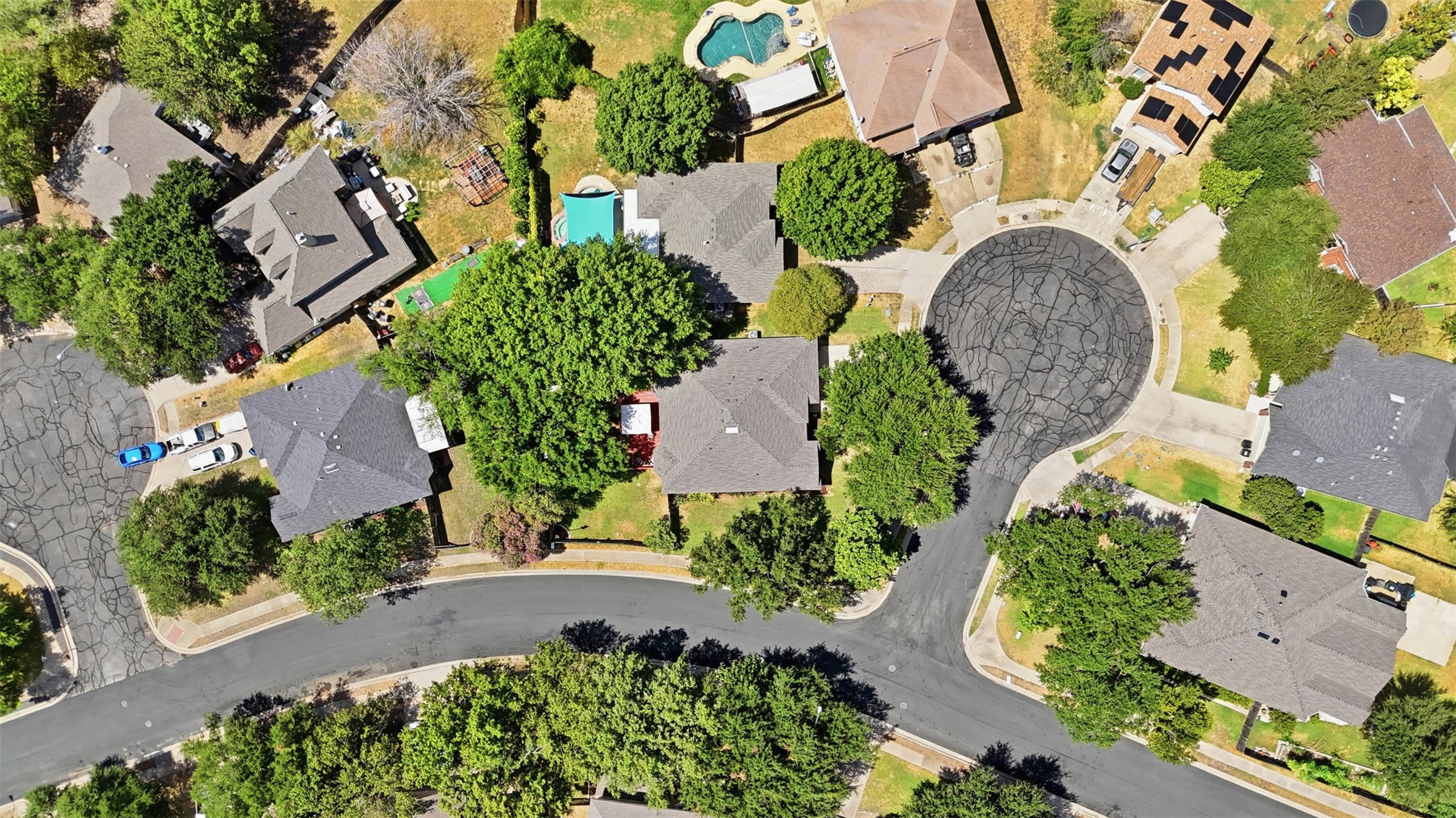 main property photo 22