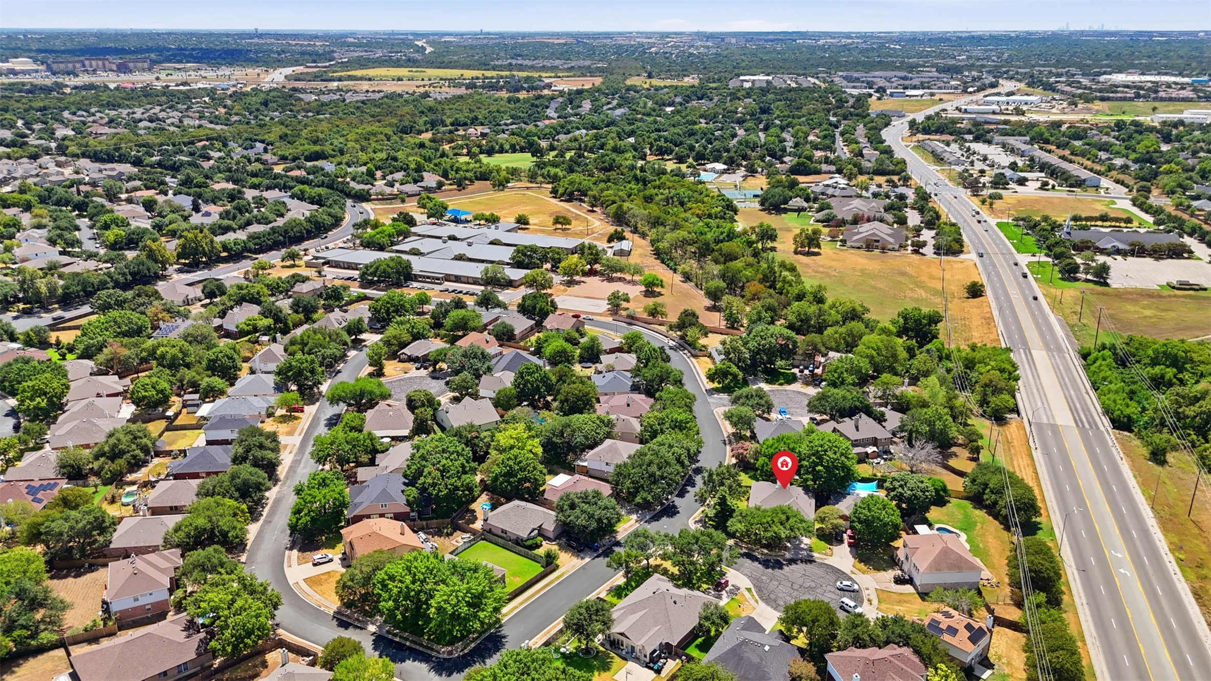 main property photo 23