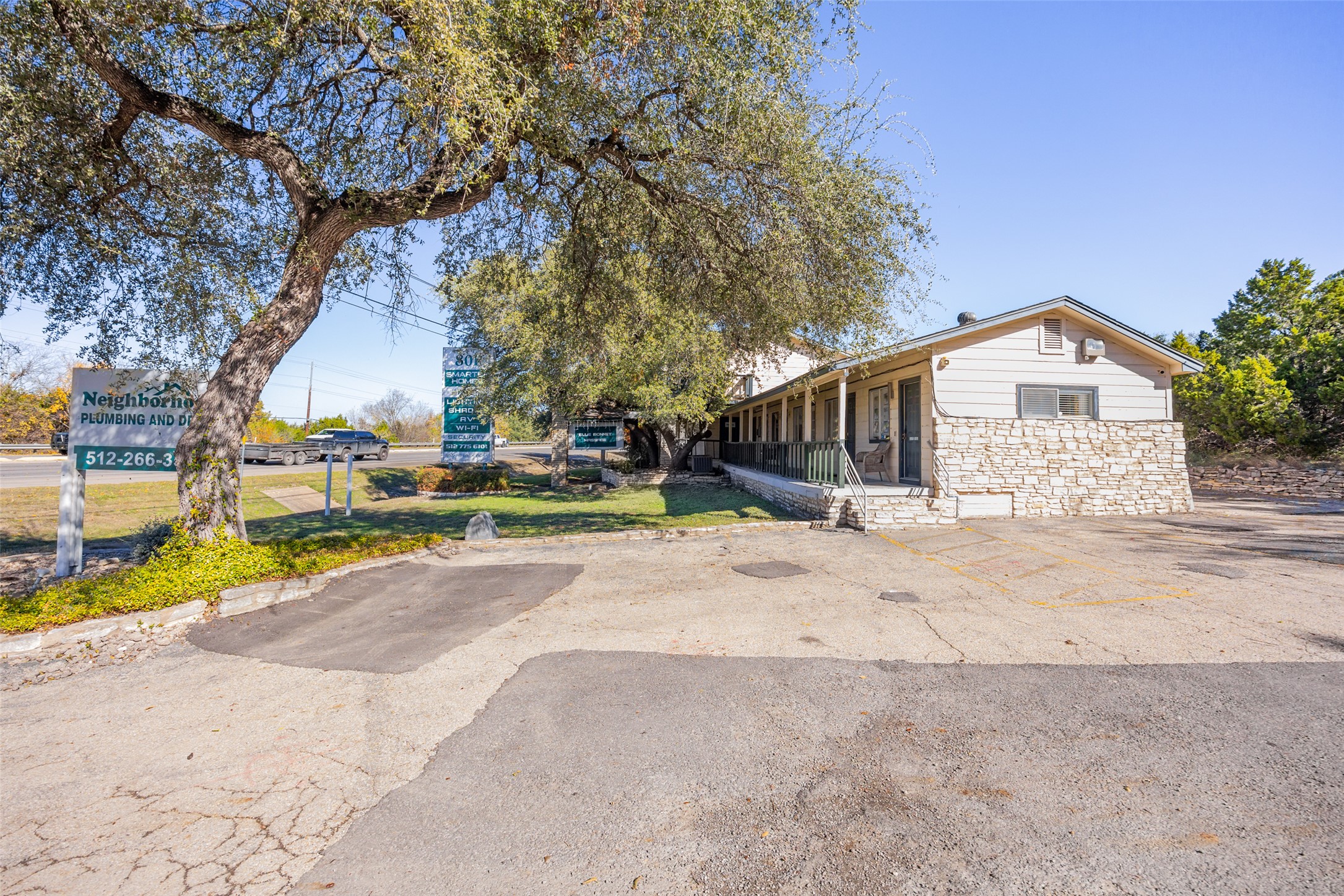 main property photo 10