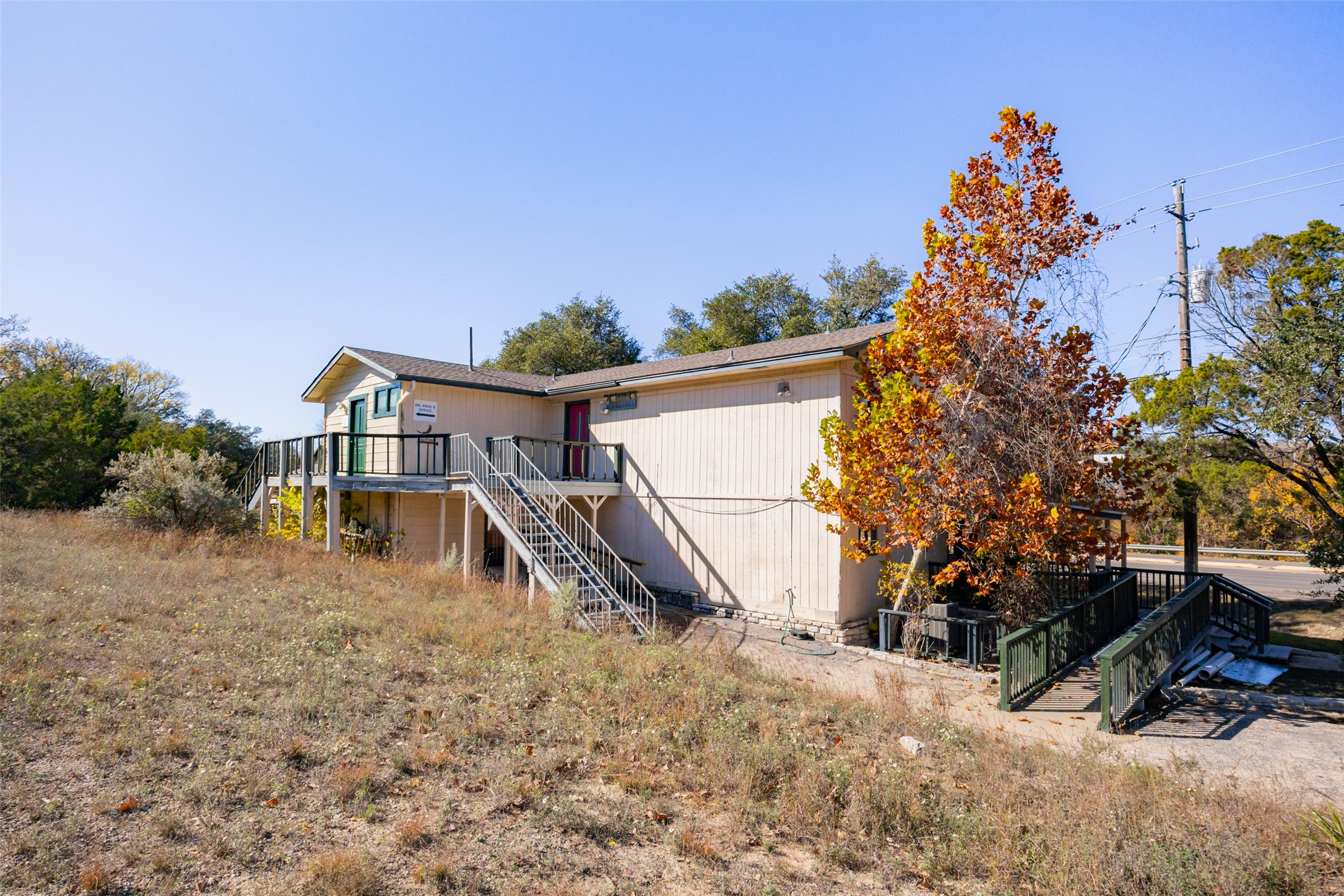 main property photo 5