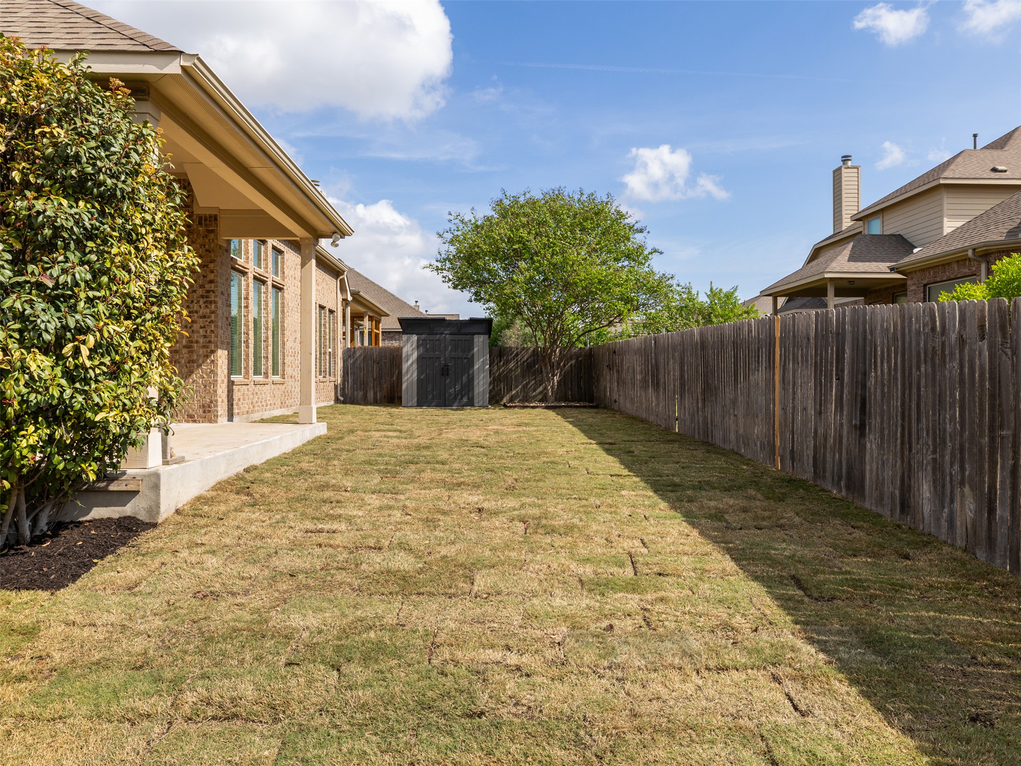 main property photo 30