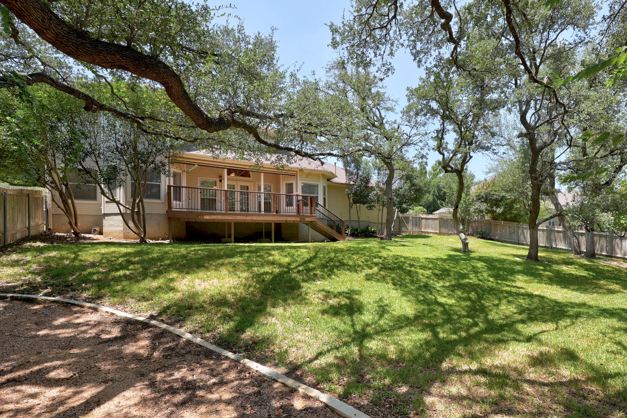 main property photo 35