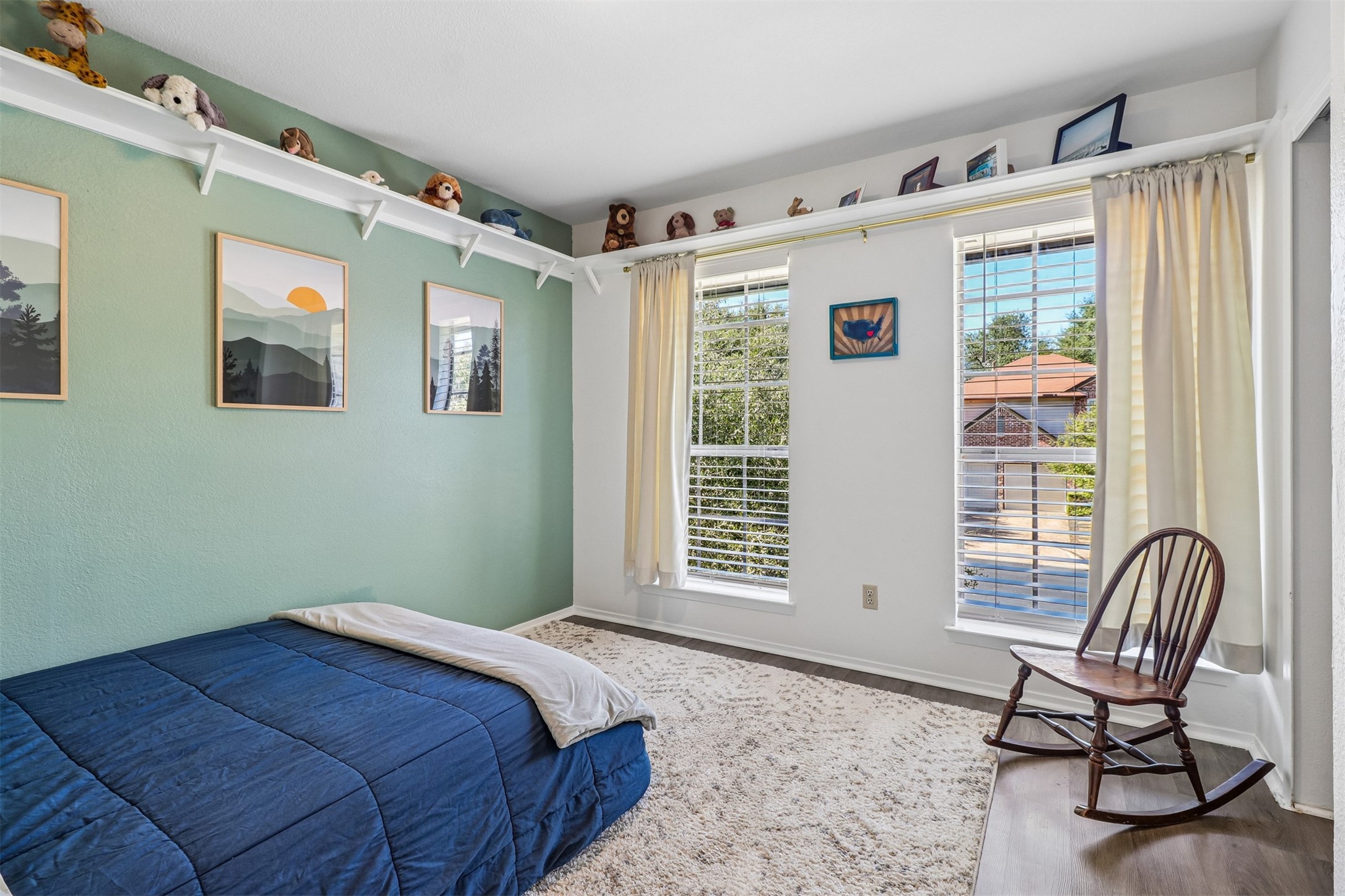 main property photo 15