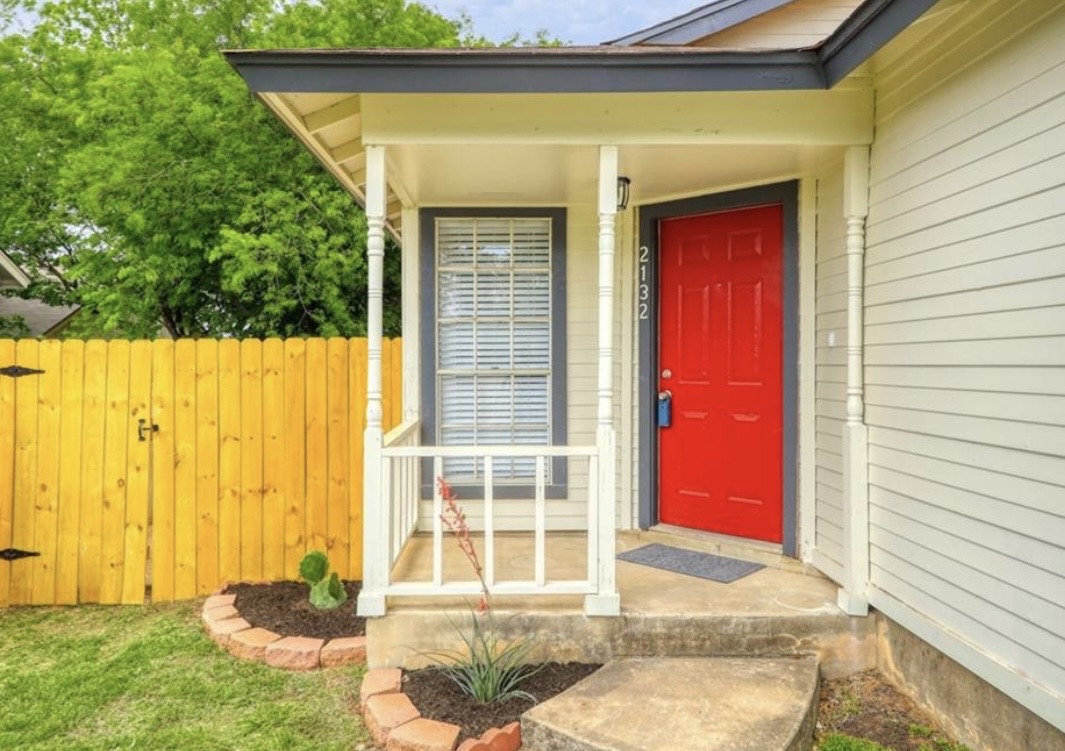 main property photo 2