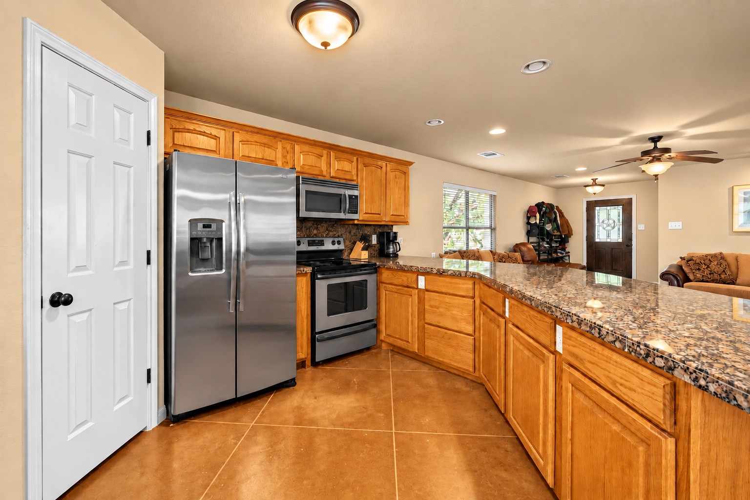 main property photo 20