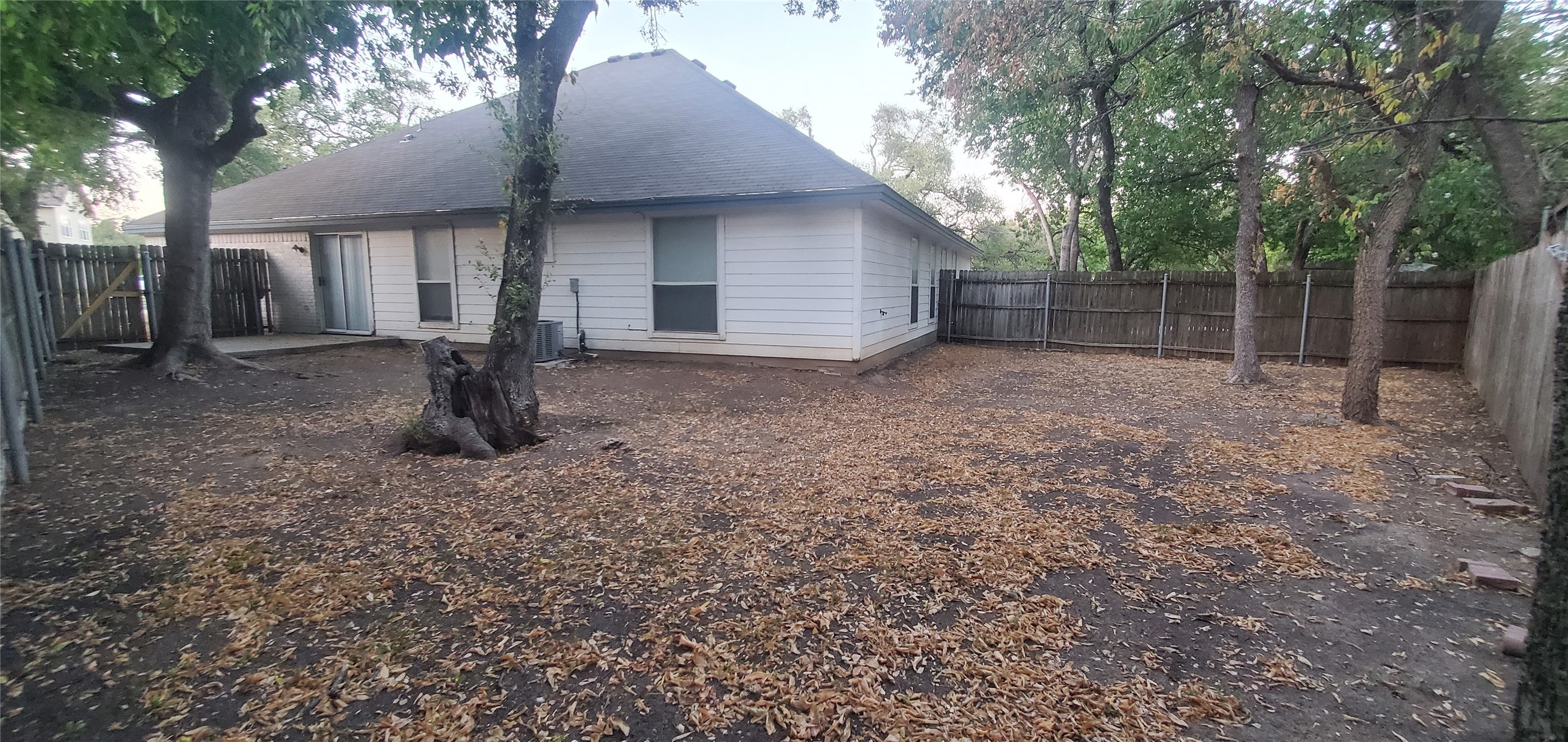 main property photo 18