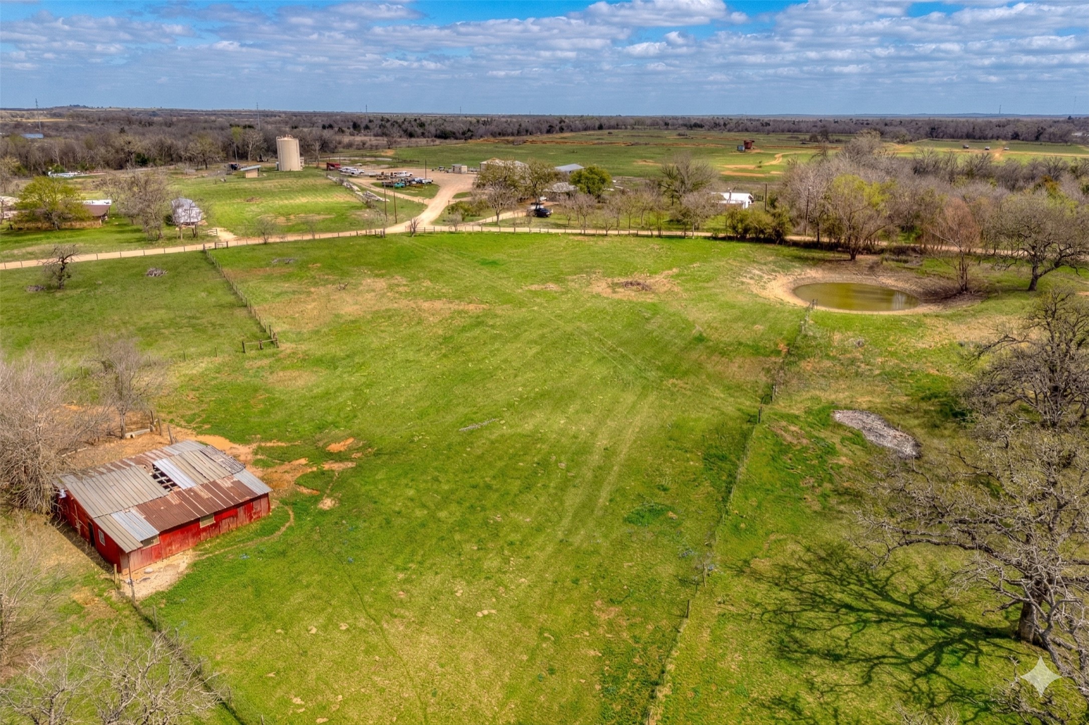 main property photo 12