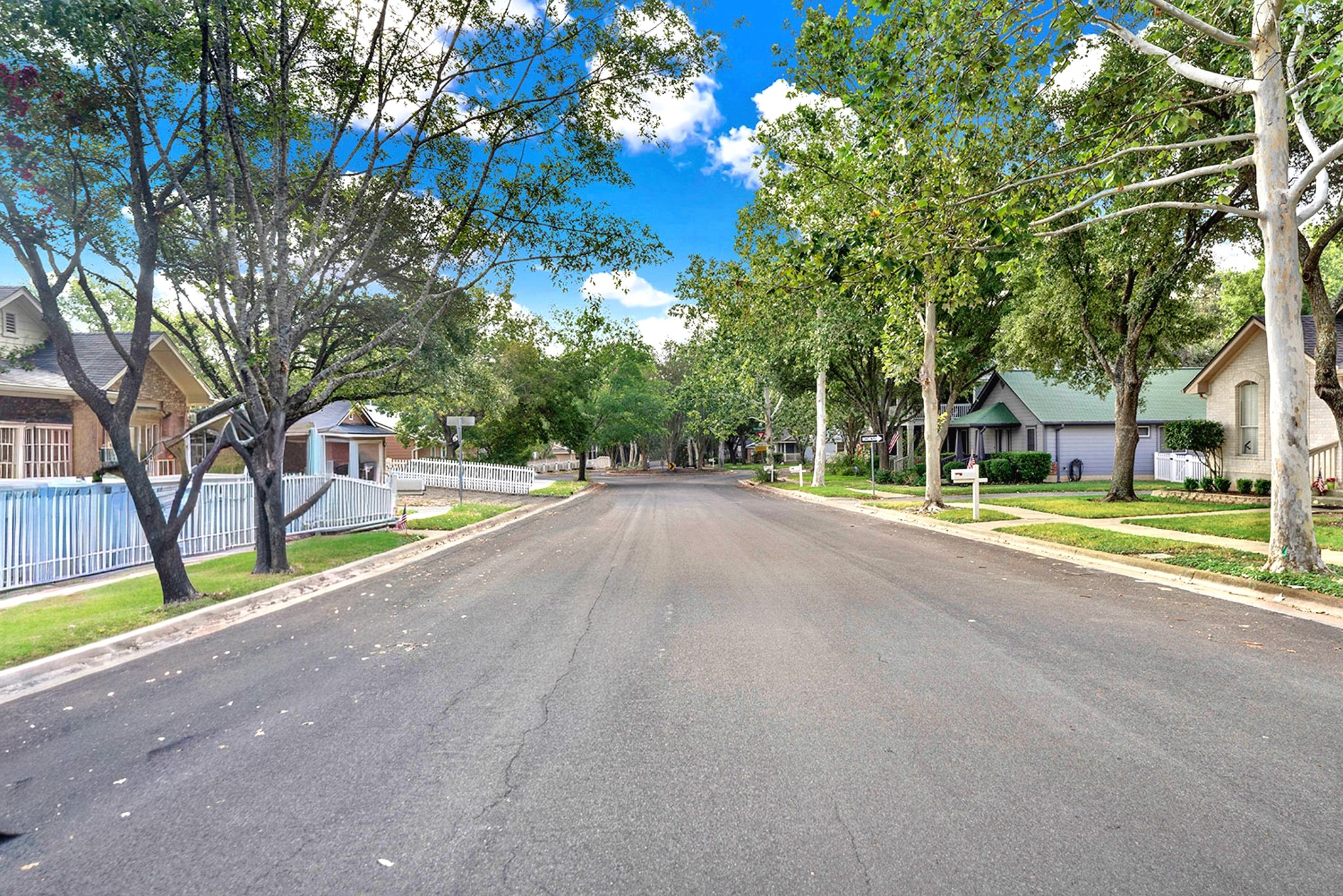 main property photo 29