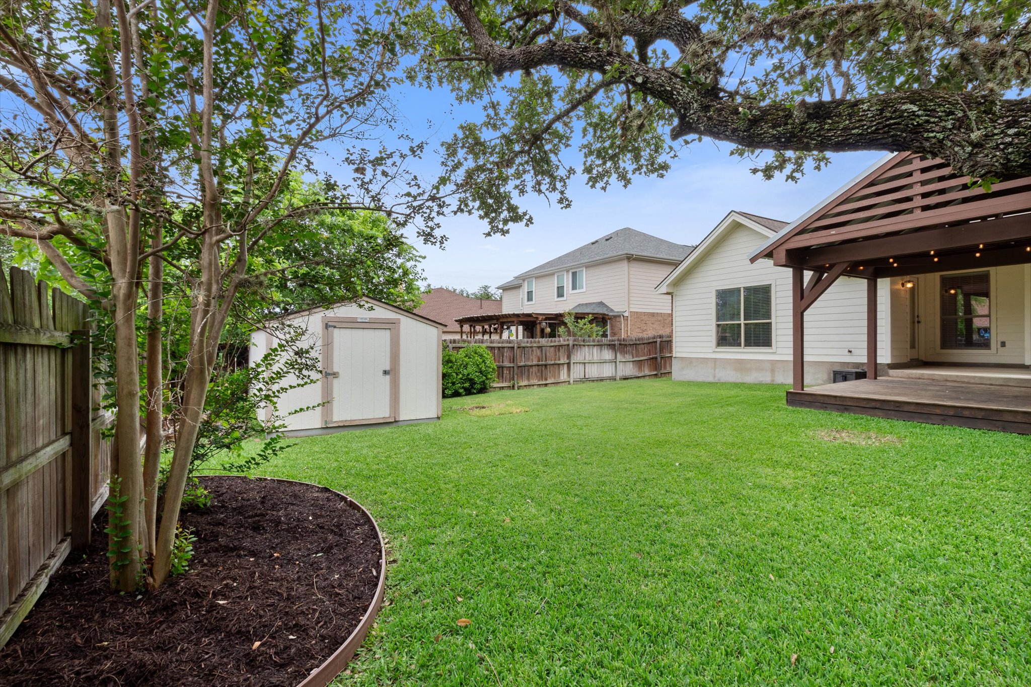 main property photo 20