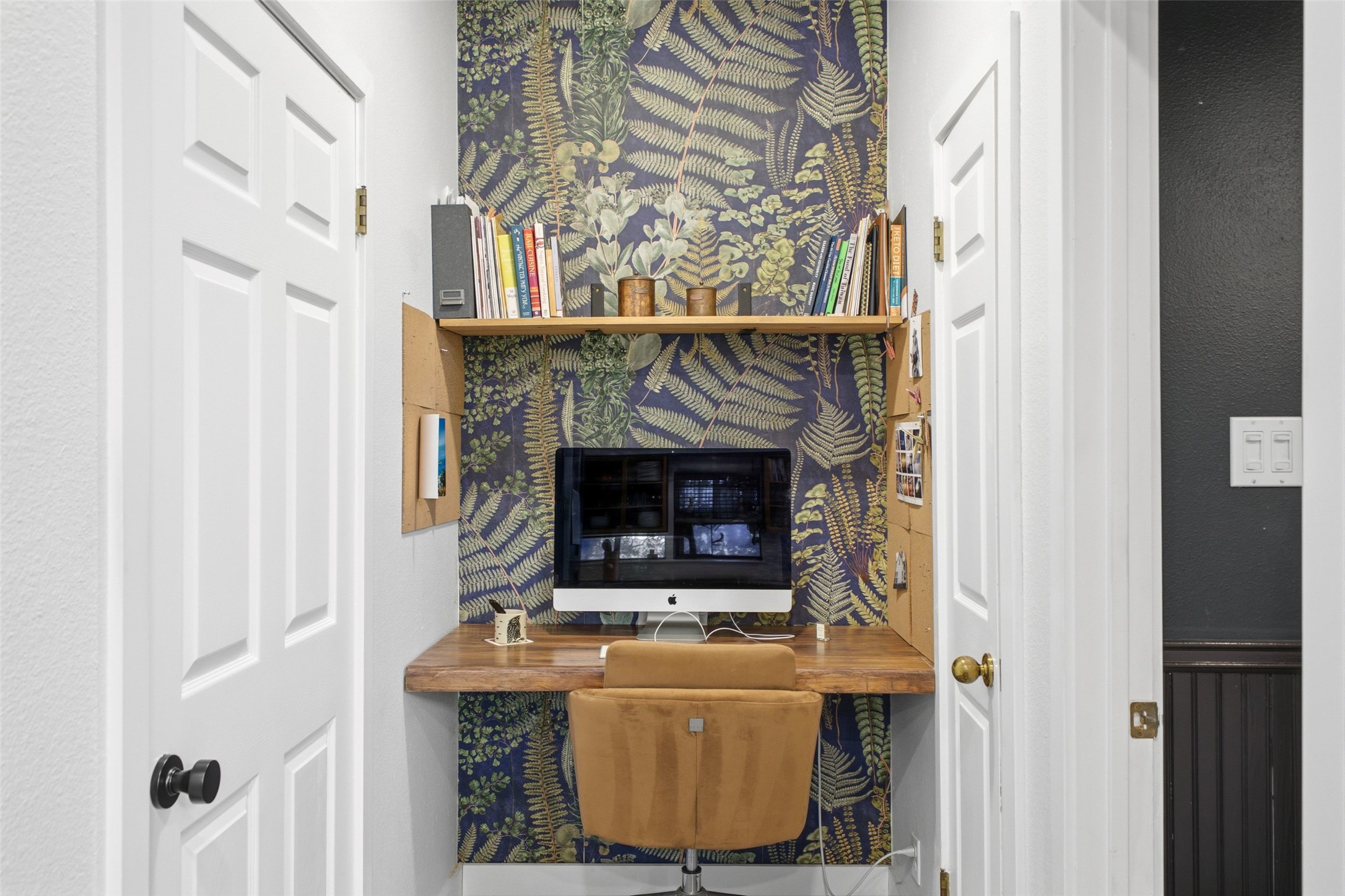 main property photo 23