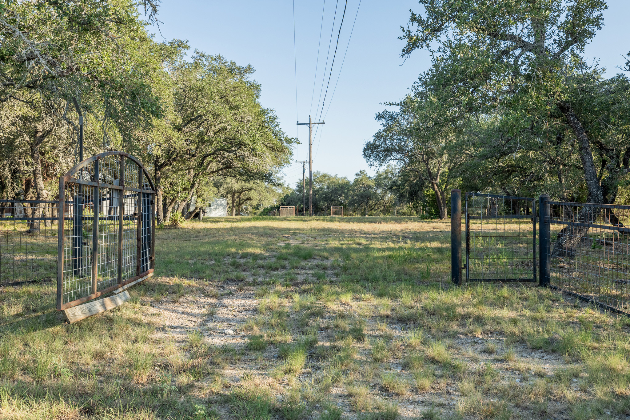main property photo 37