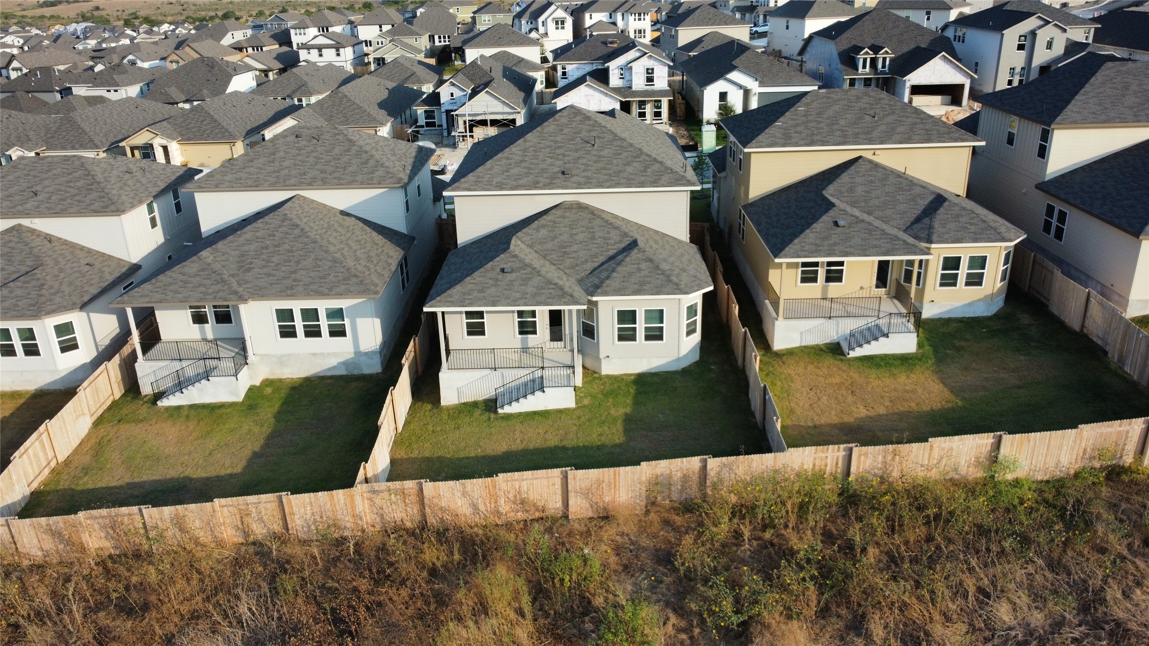 main property photo 32