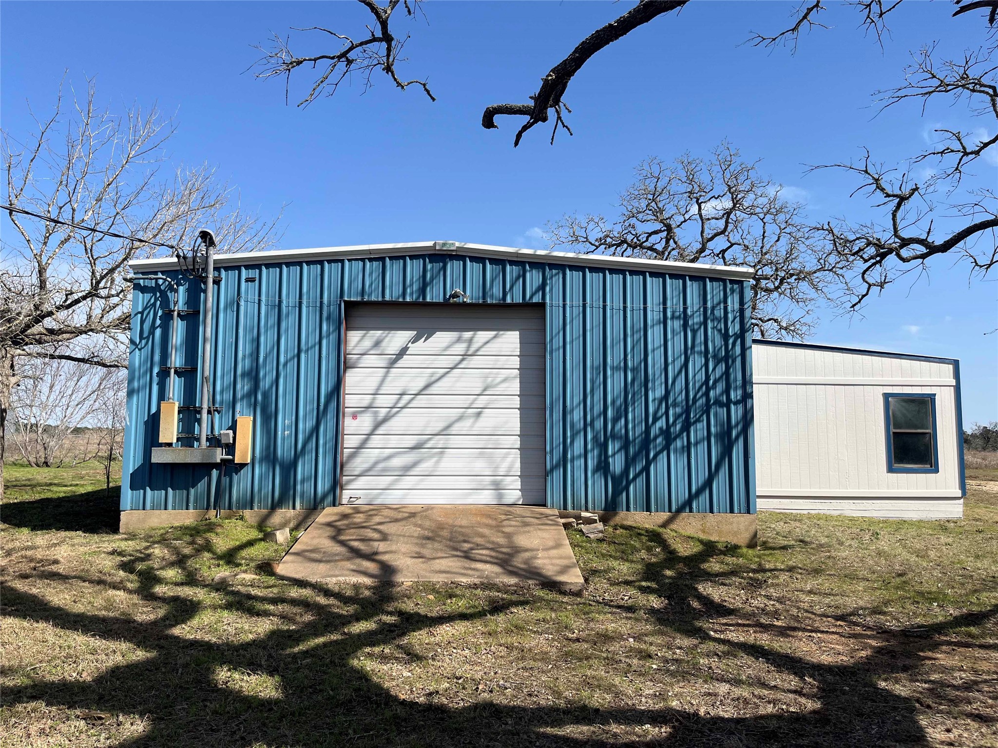 main property photo 31