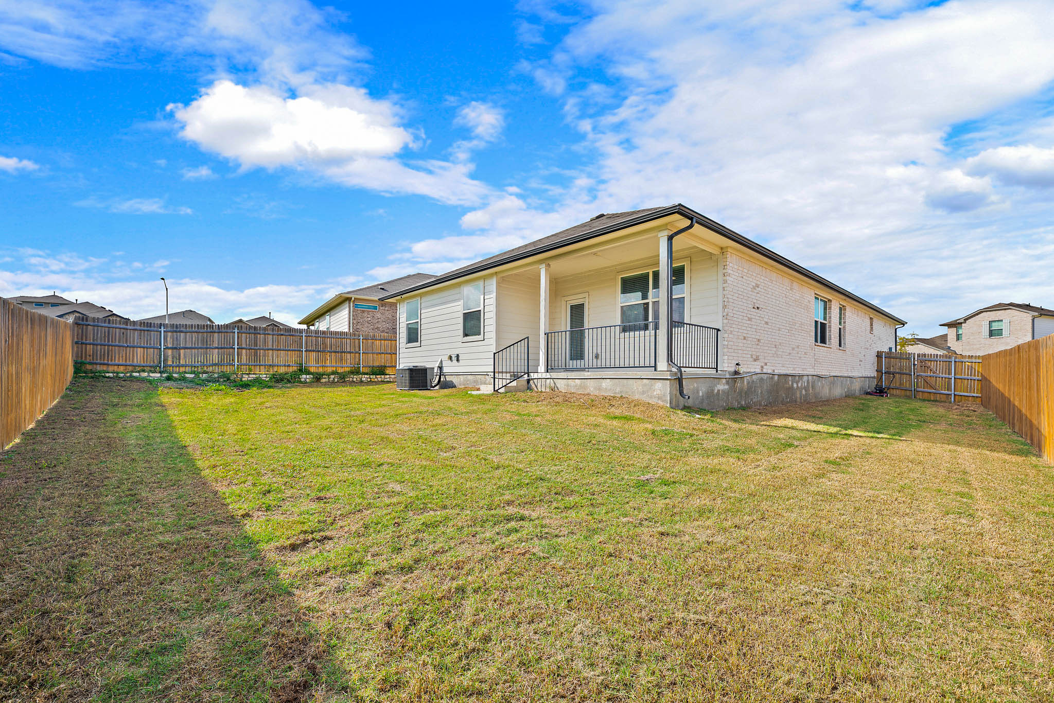 main property photo 36
