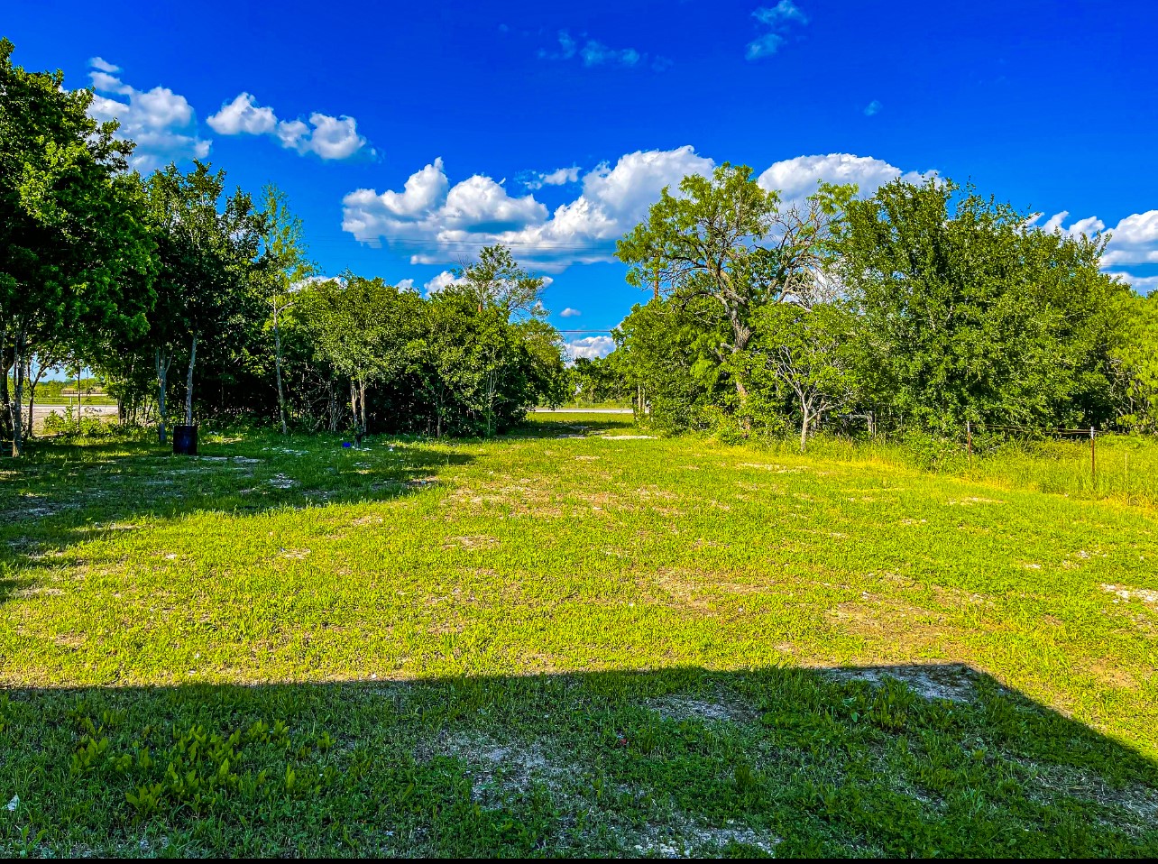 main property photo 7