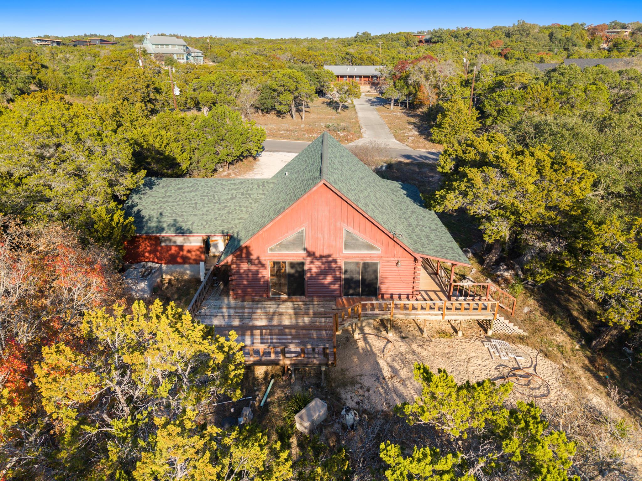 main property photo 2