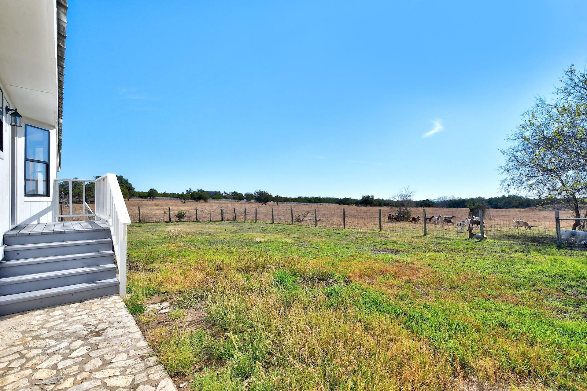 main property photo 25